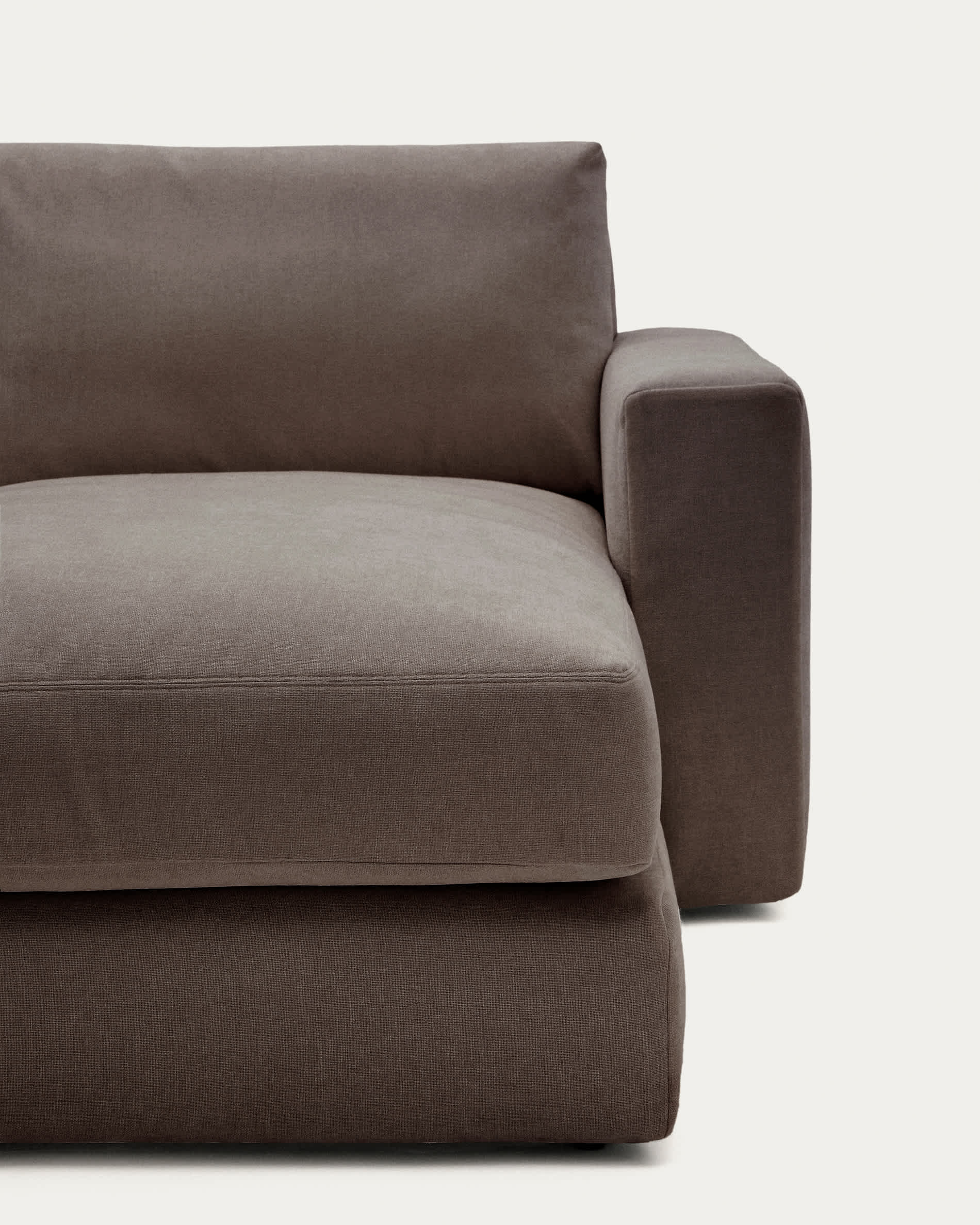 Alea dark brown chenille 3-seater modular sofa with right chaise longue and removable cover 220cm