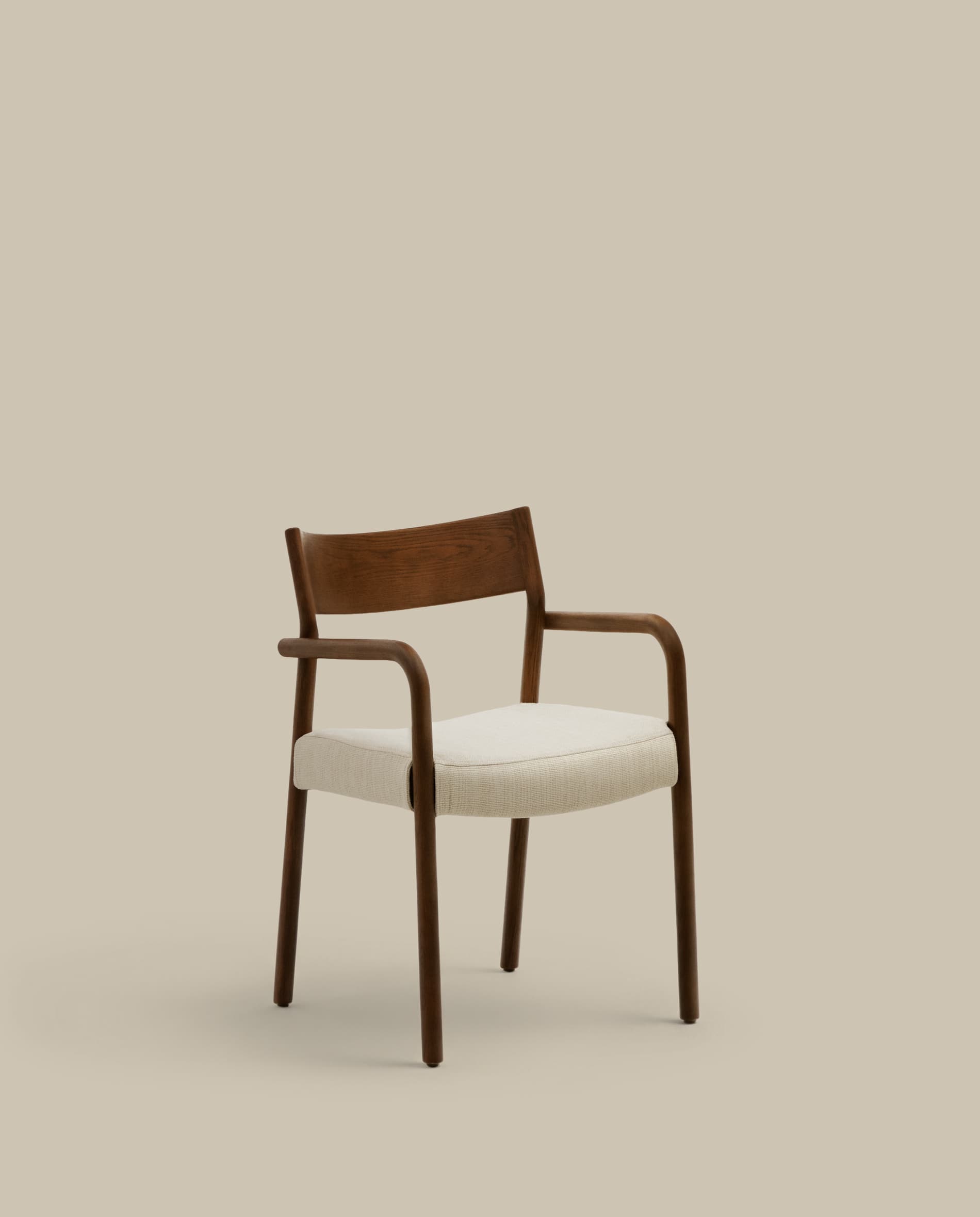 Falconera chair with a removable cover in solid oak wood with walnut finish FSC Mix Credit