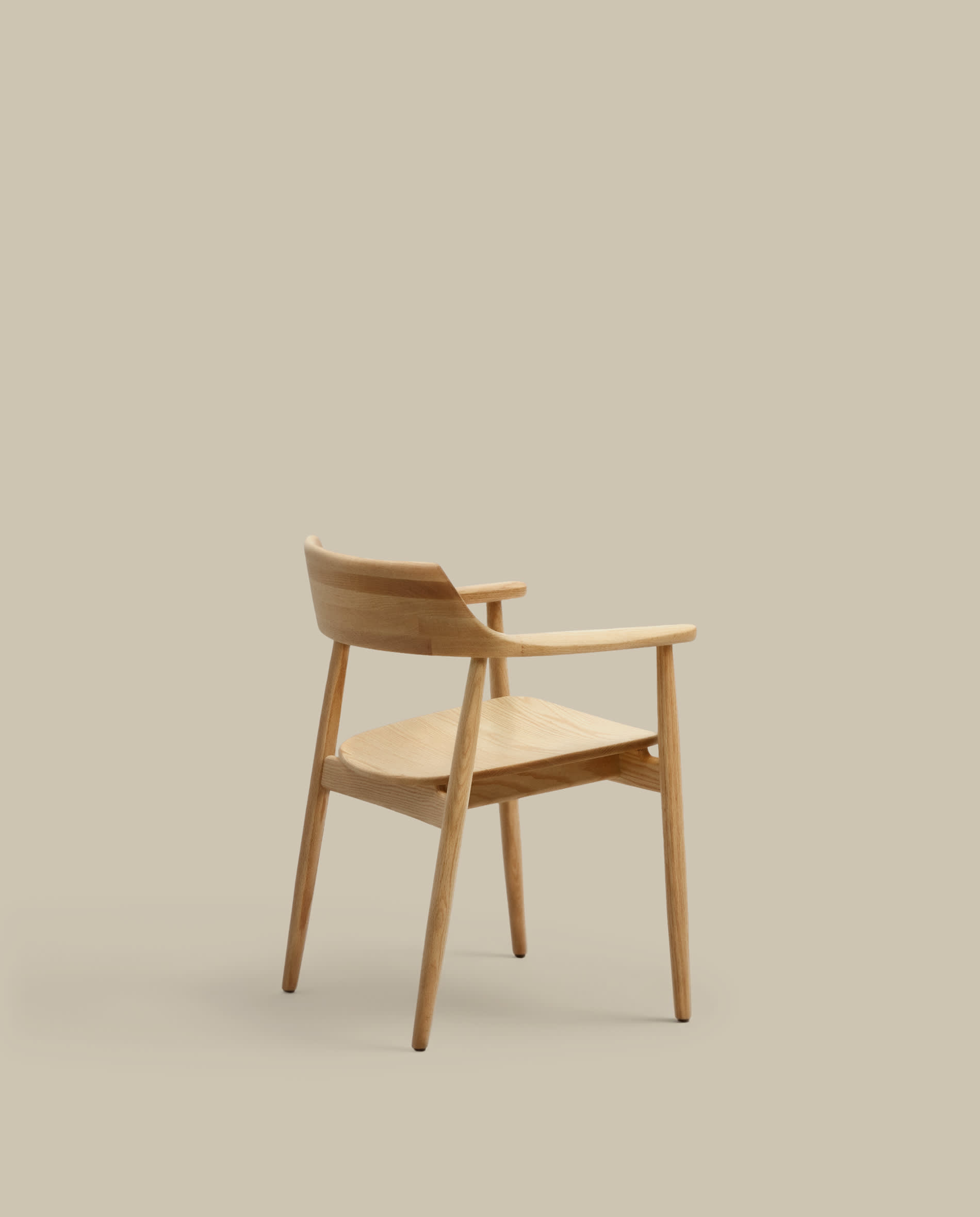 Fondes chair in solid oak wood with natural finish FSC Mix Credit