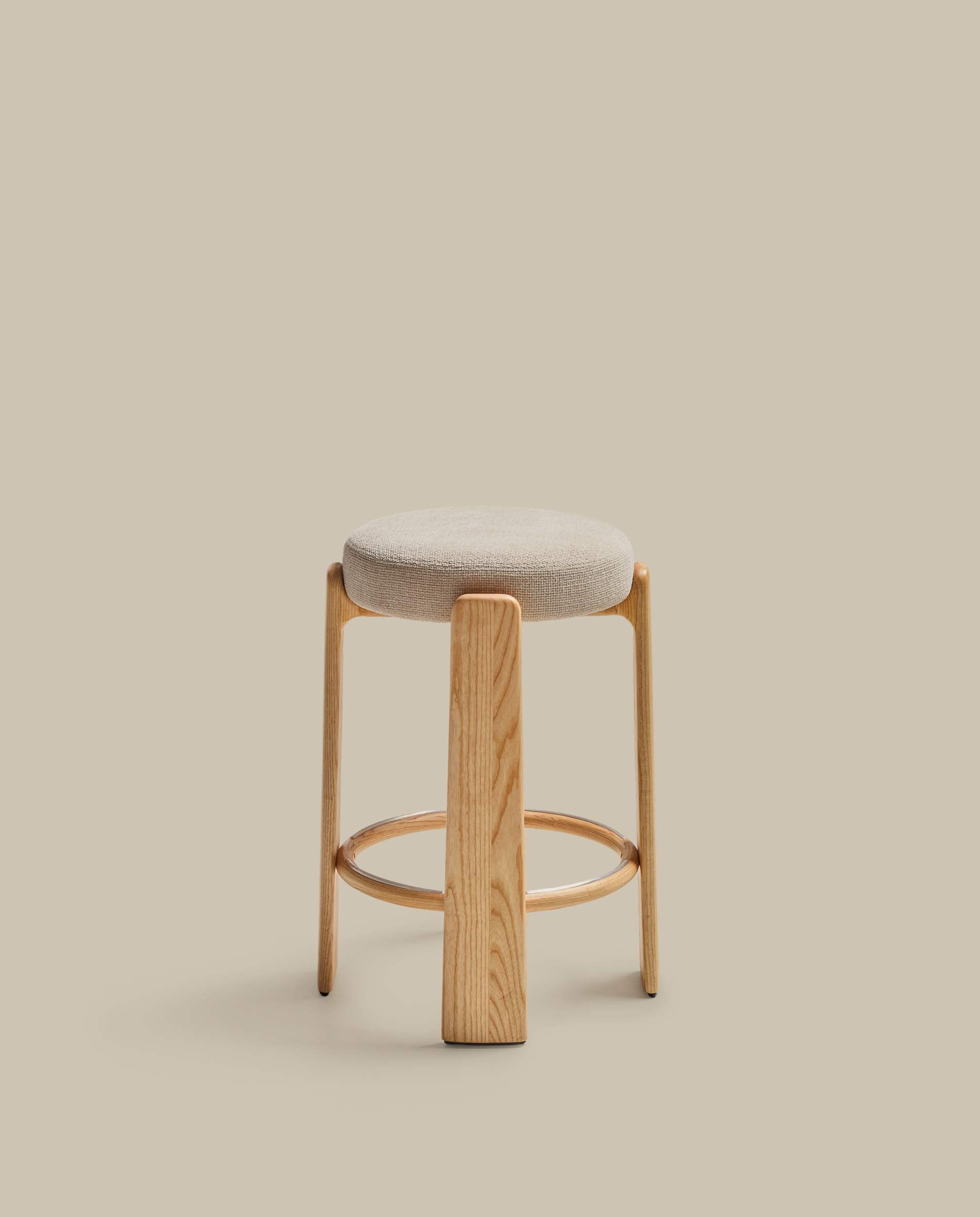 Granite stool made of beige chenille and solid ash wood with natural tone finish FSC 100% 75cm
