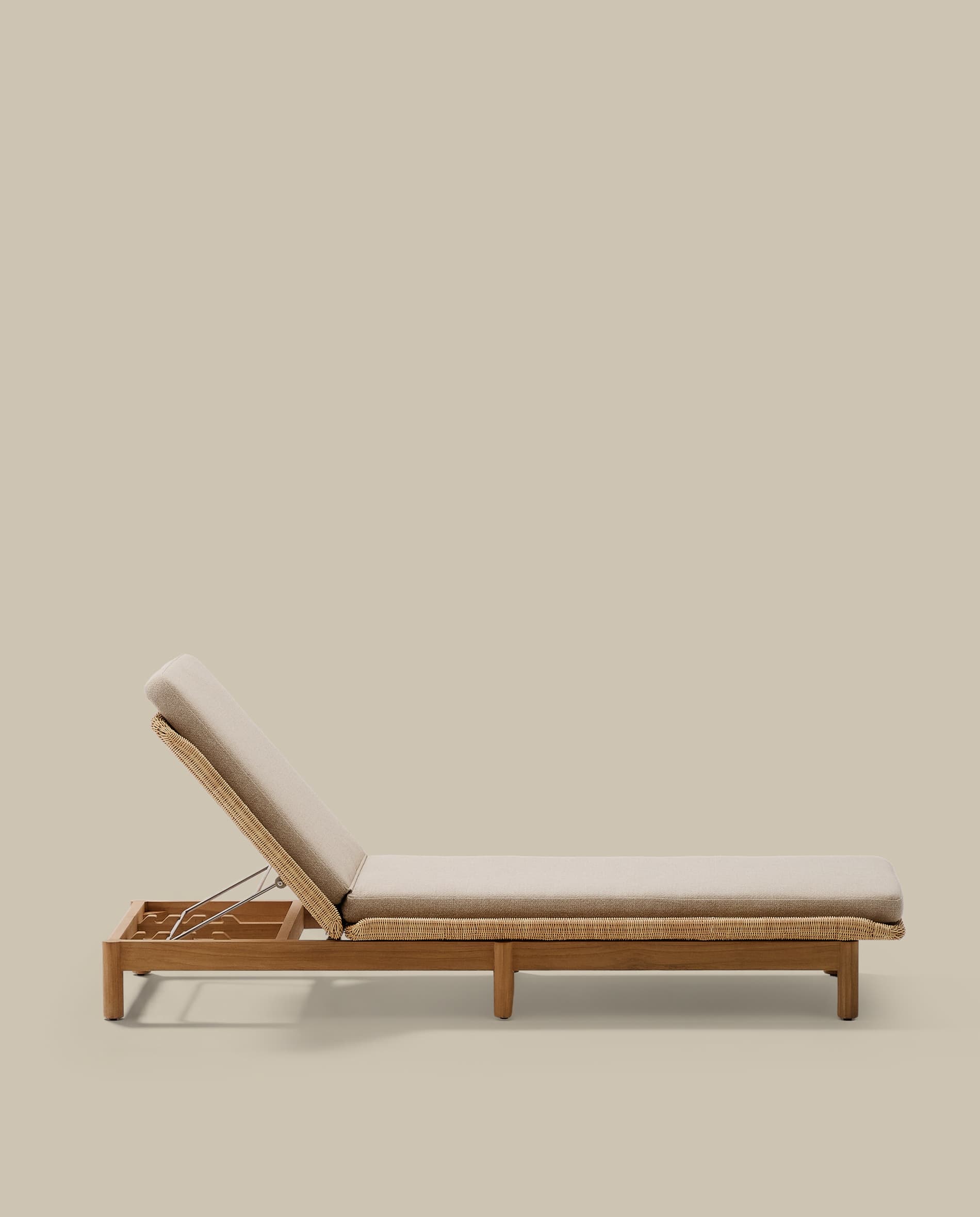 Galea sun lounger in FSC 100% solid teak wood and synthetic rattan
