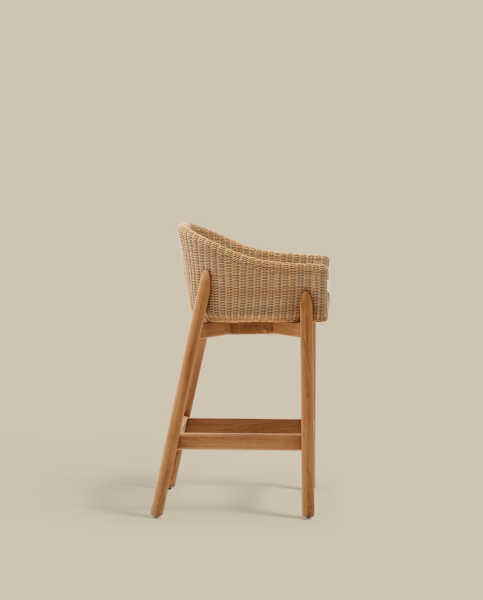 Galea stool in FSC 100% solid teak wood and synthetic rattan 75cm