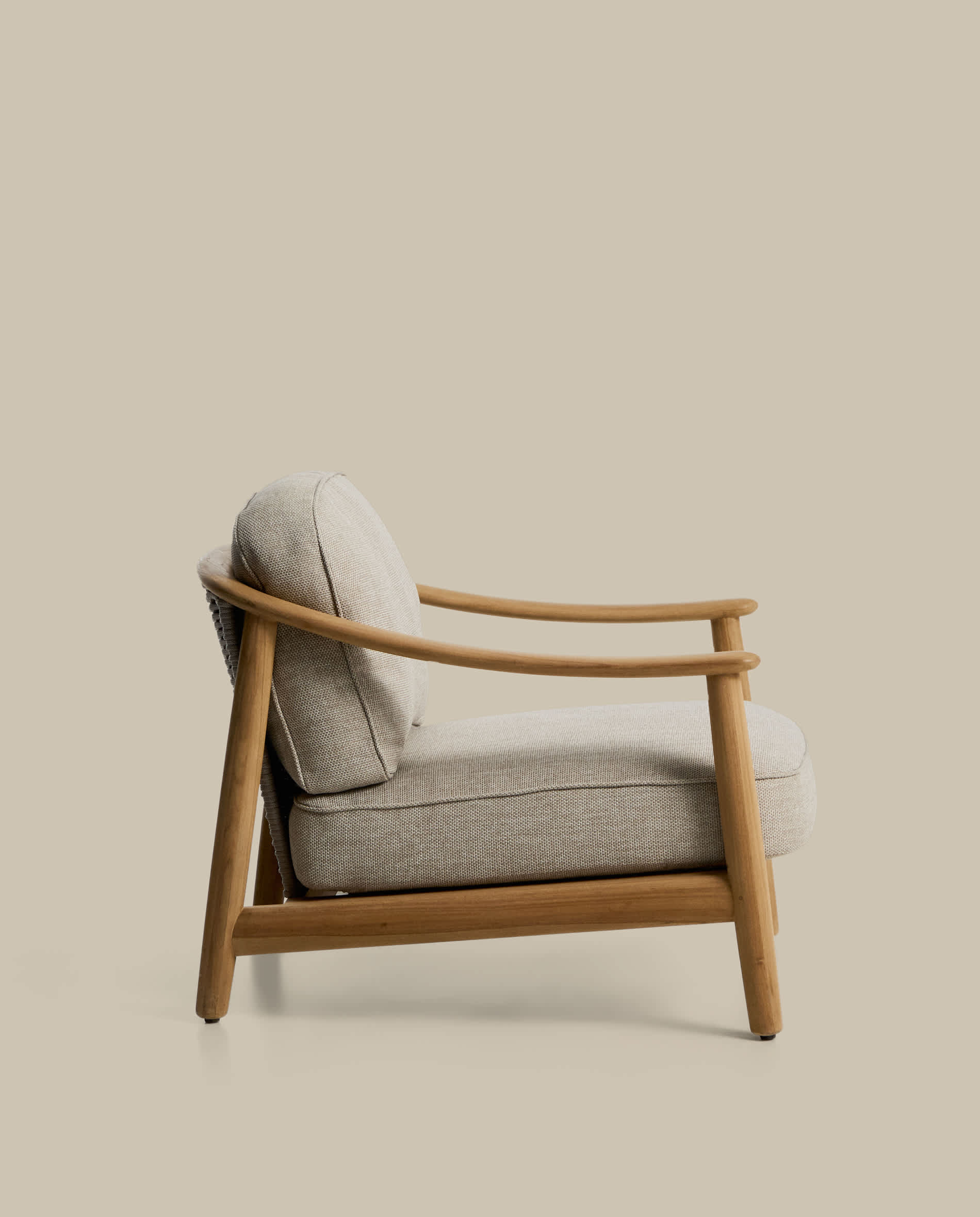 Elunda outdoor armchair in solid teak wood FSC 100%