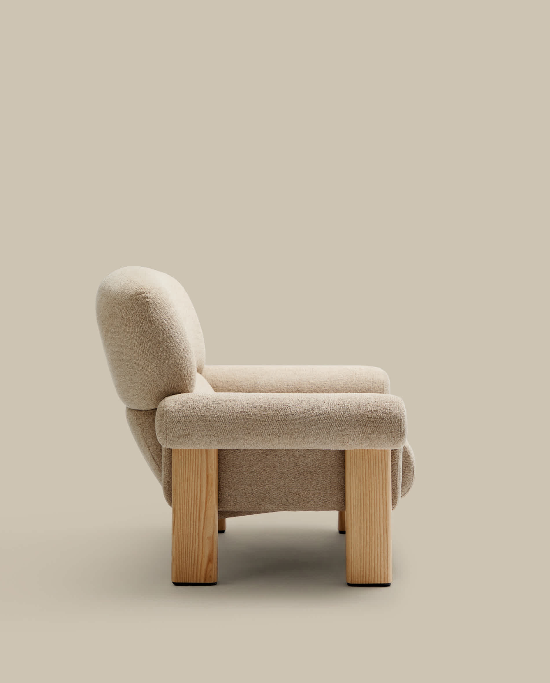 Nema armchair in beige chenille with solid ash wood legs in a natural finish FSC 100%