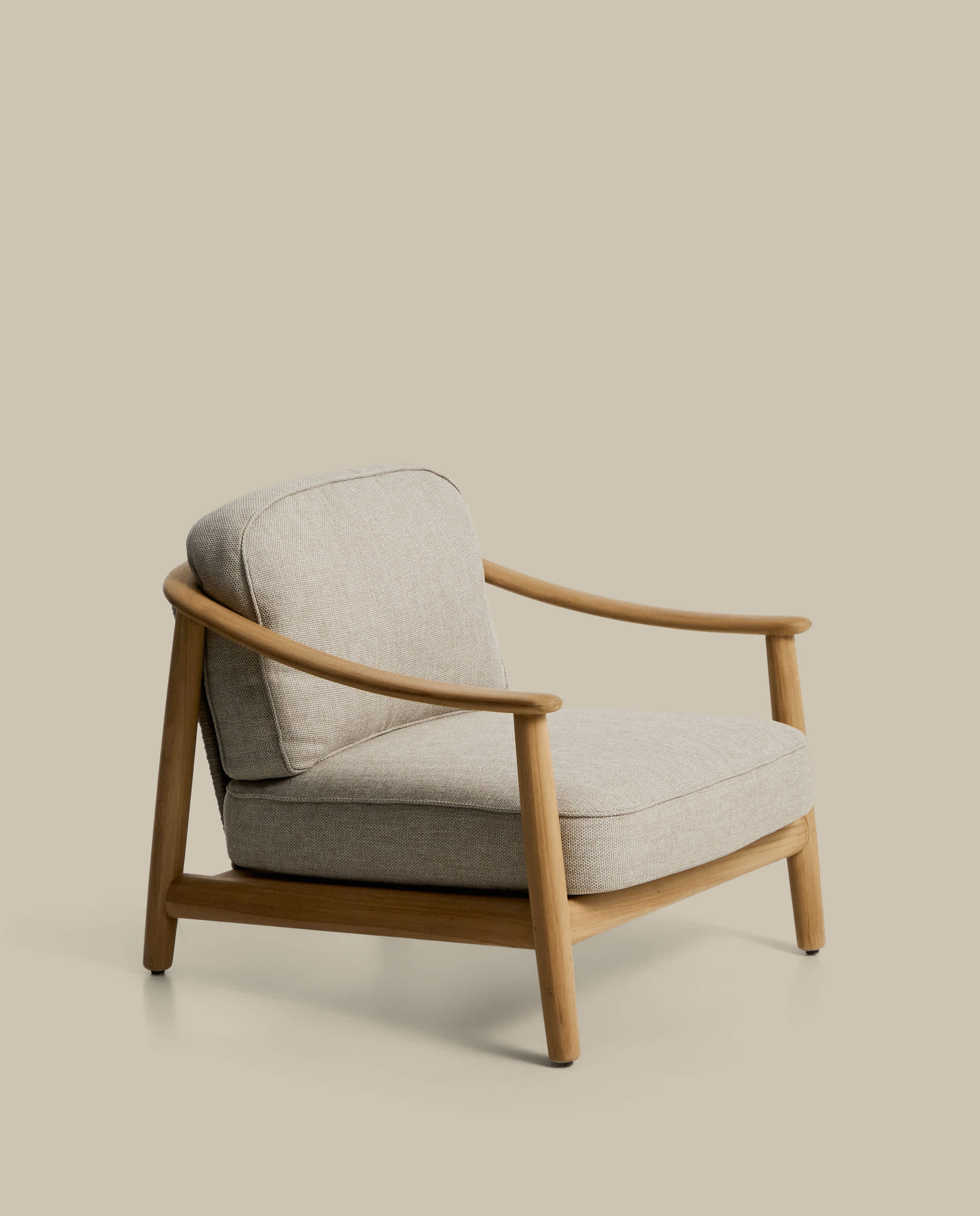 Elunda outdoor armchair in solid teak wood FSC 100%
