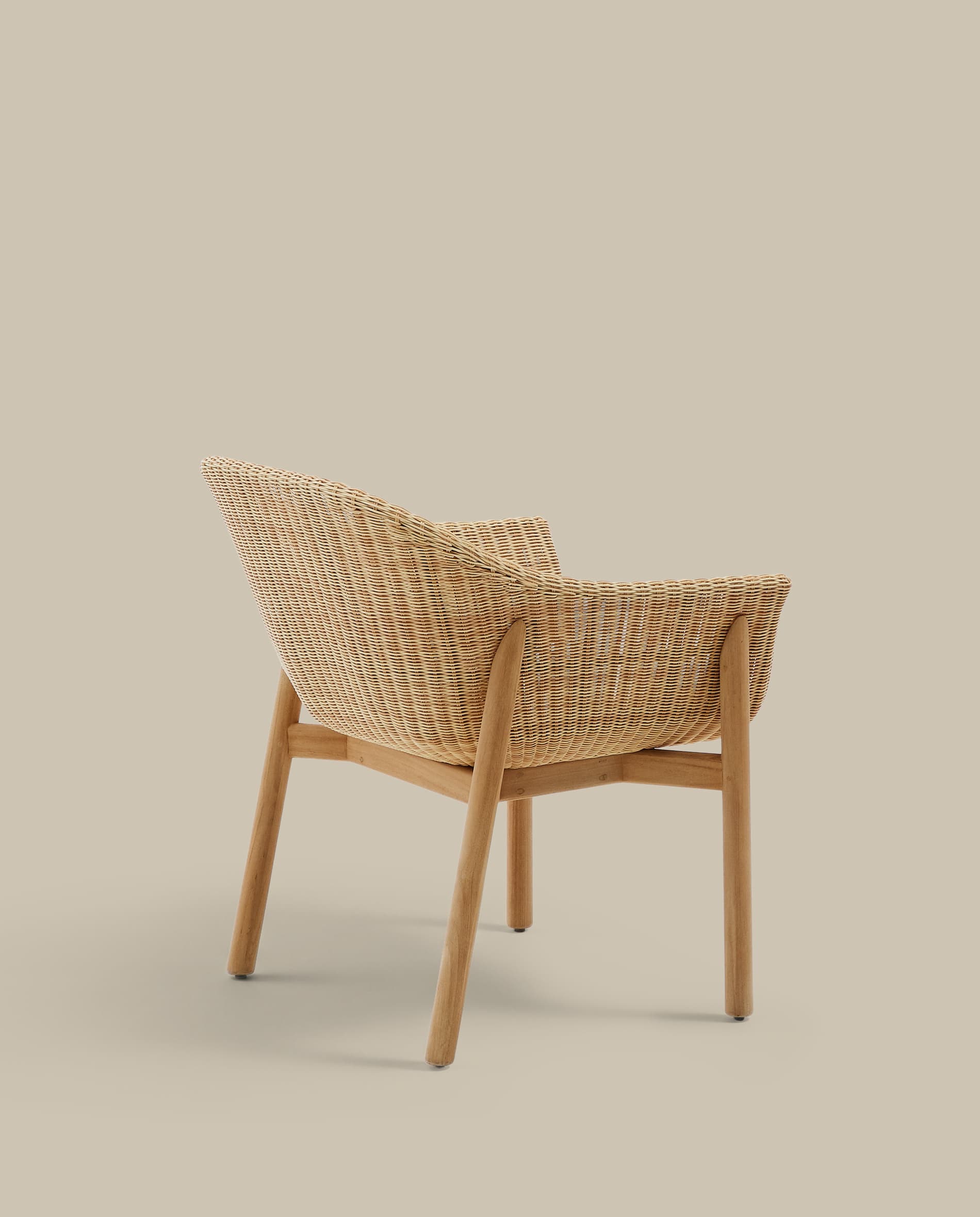 Galea chair in FSC 100% solid teak wood and synthetic rattan