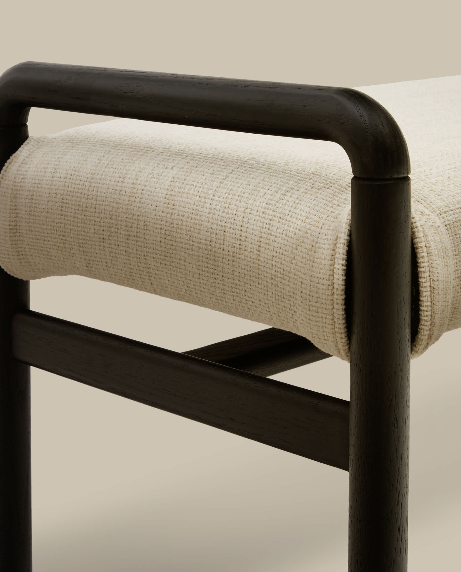 Macaret bench with removable cover solid oak wood with black finish 120 cm FSC Mix Credit