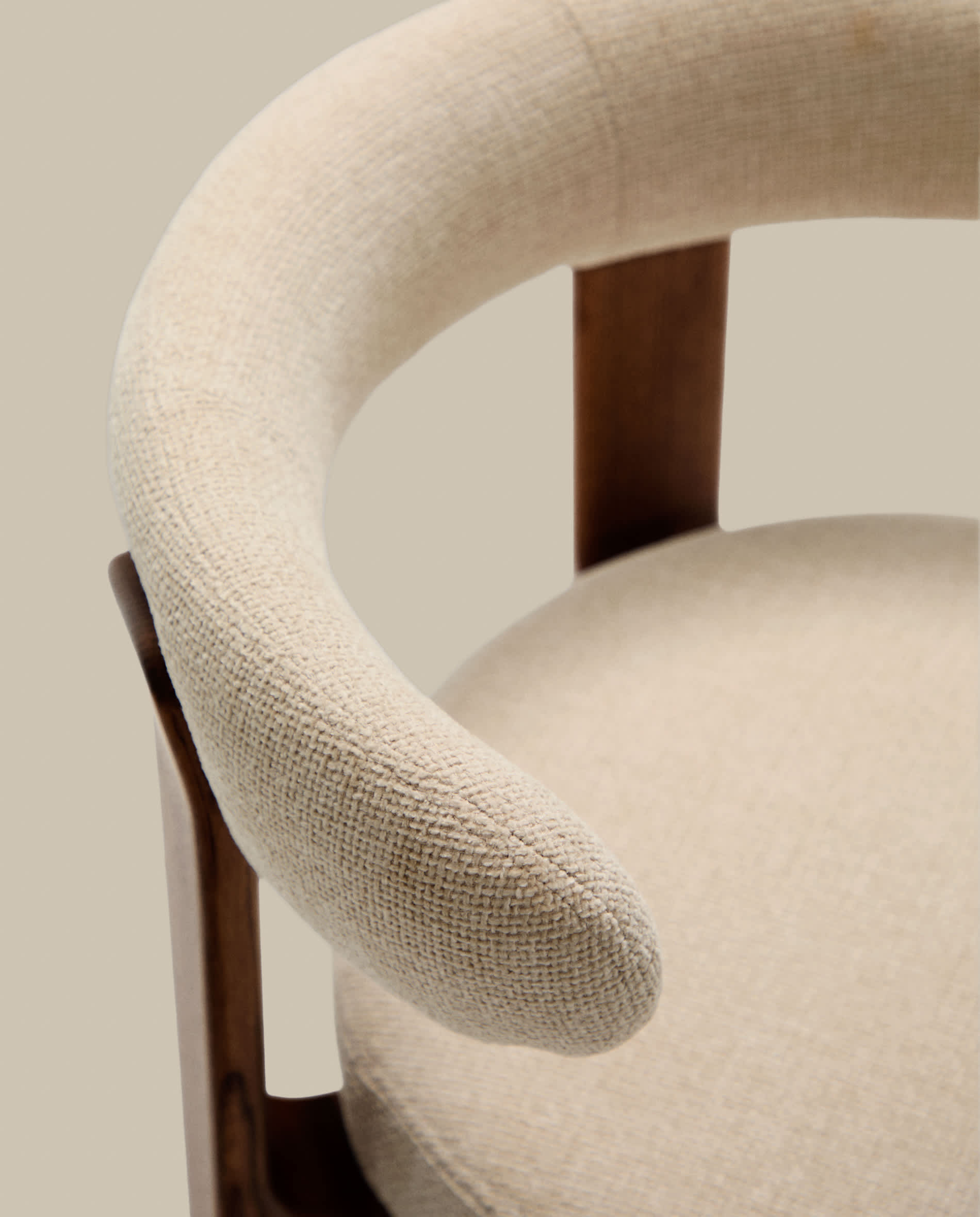 Granite chair in beige chenille and with solid ash wood in a walnut finish FSC 100%