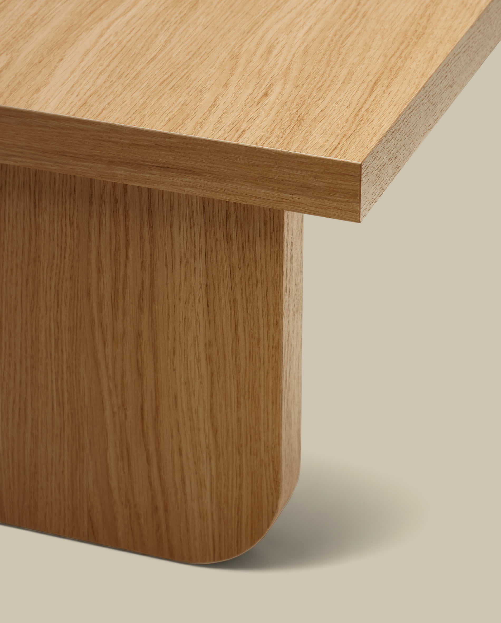 Oaq coffee table in oak wood veneer with natural finish, 140 x 75 cm FSC Mix Credit