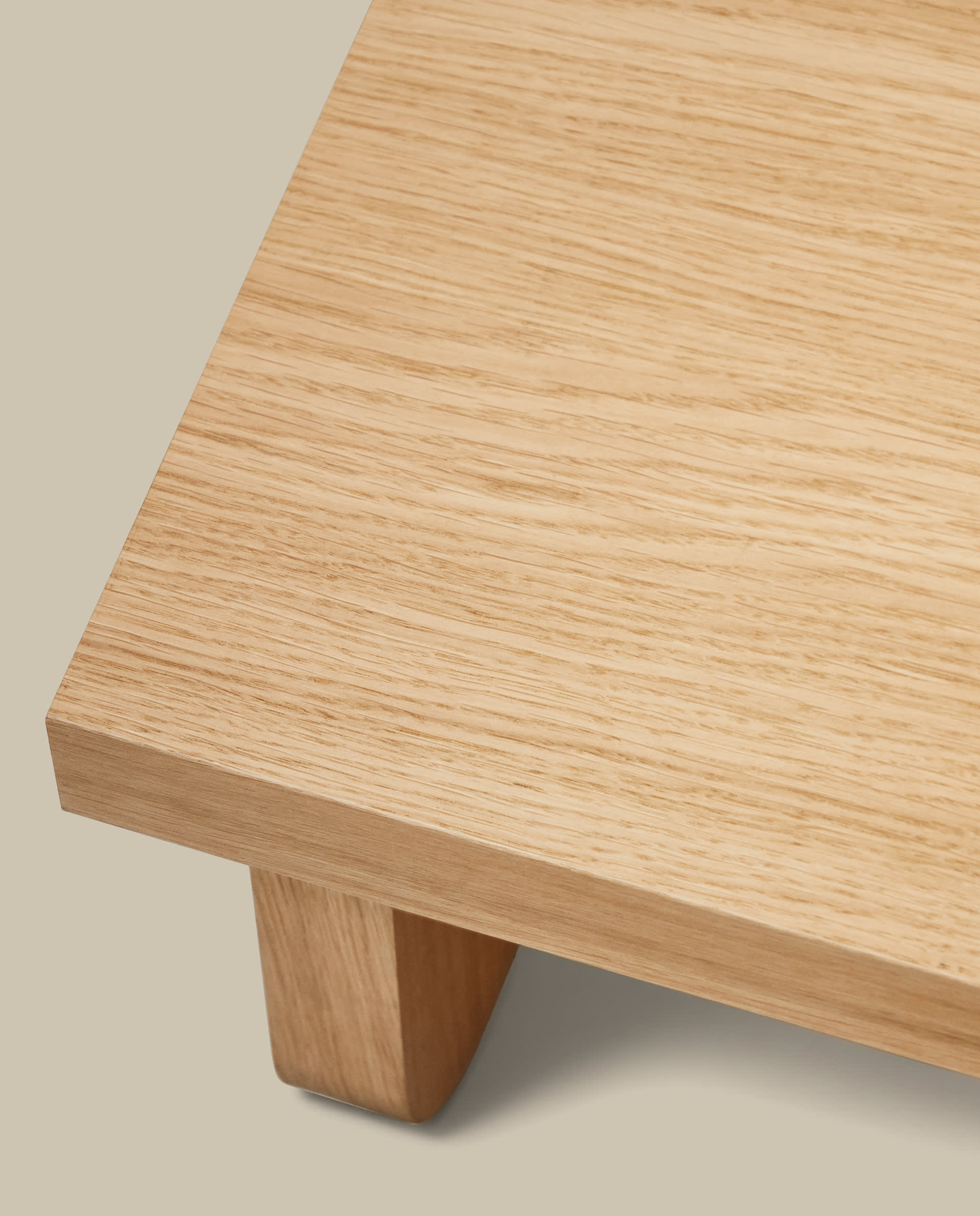 Oaq coffee table in oak wood veneer with natural finish, 140 x 75 cm FSC Mix Credit