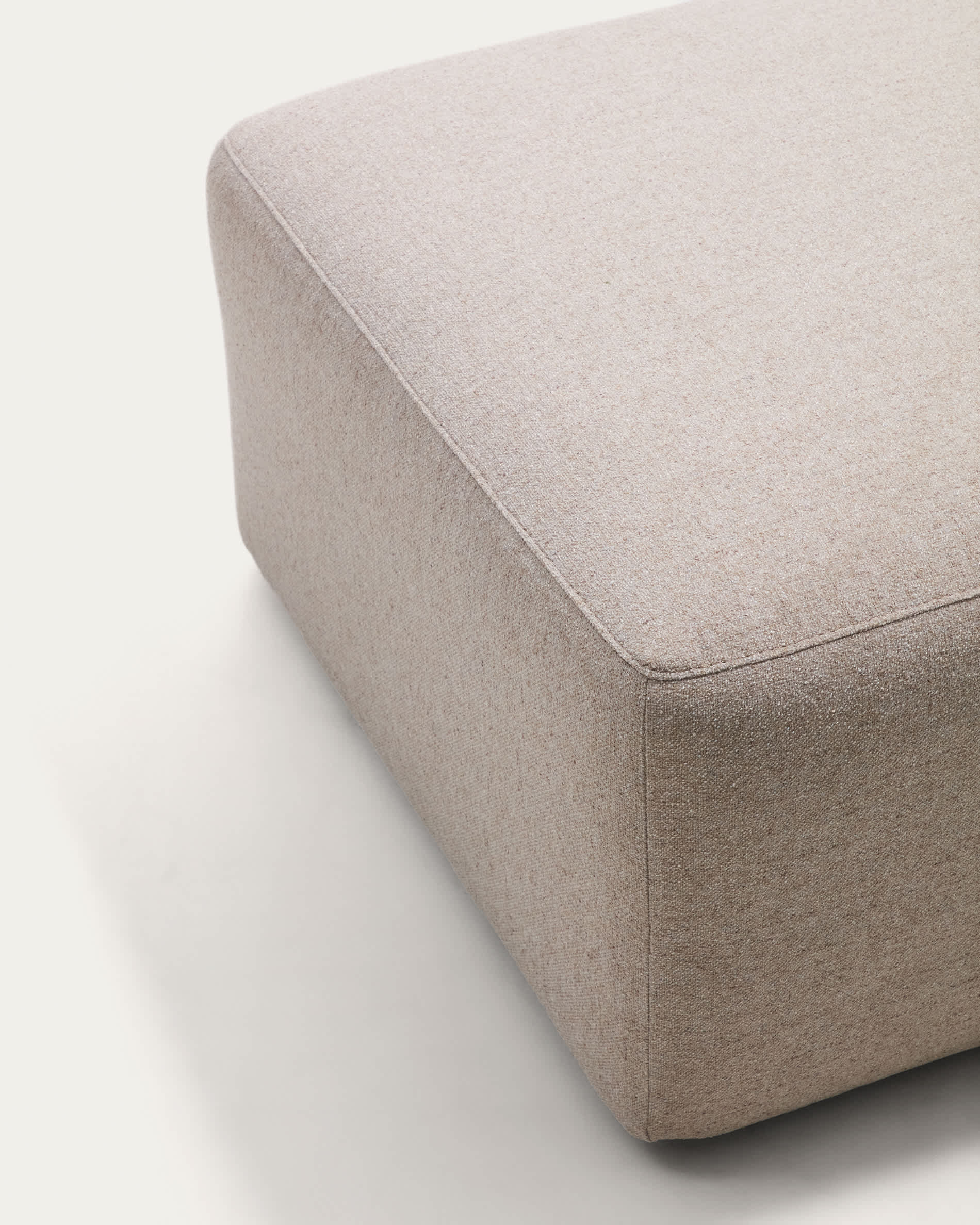 Blok beige chenille footrest 90 x 74cm FSC Mix Credit