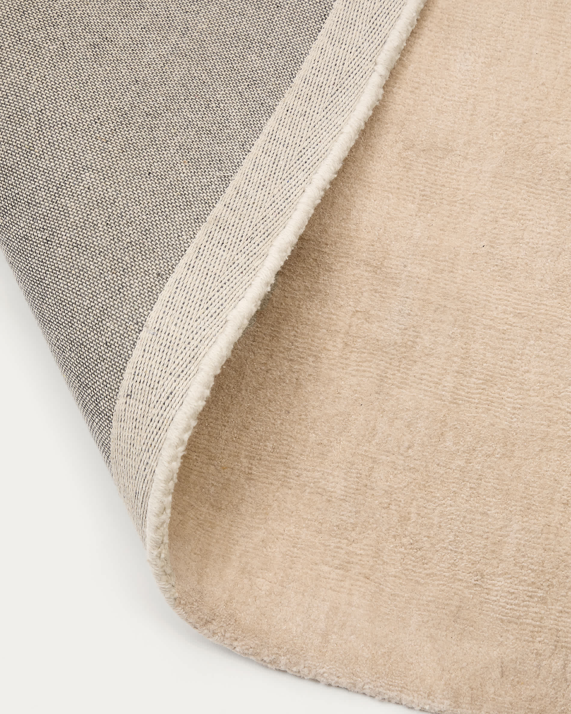 Empuries rug in ecru 200 x 300 cm