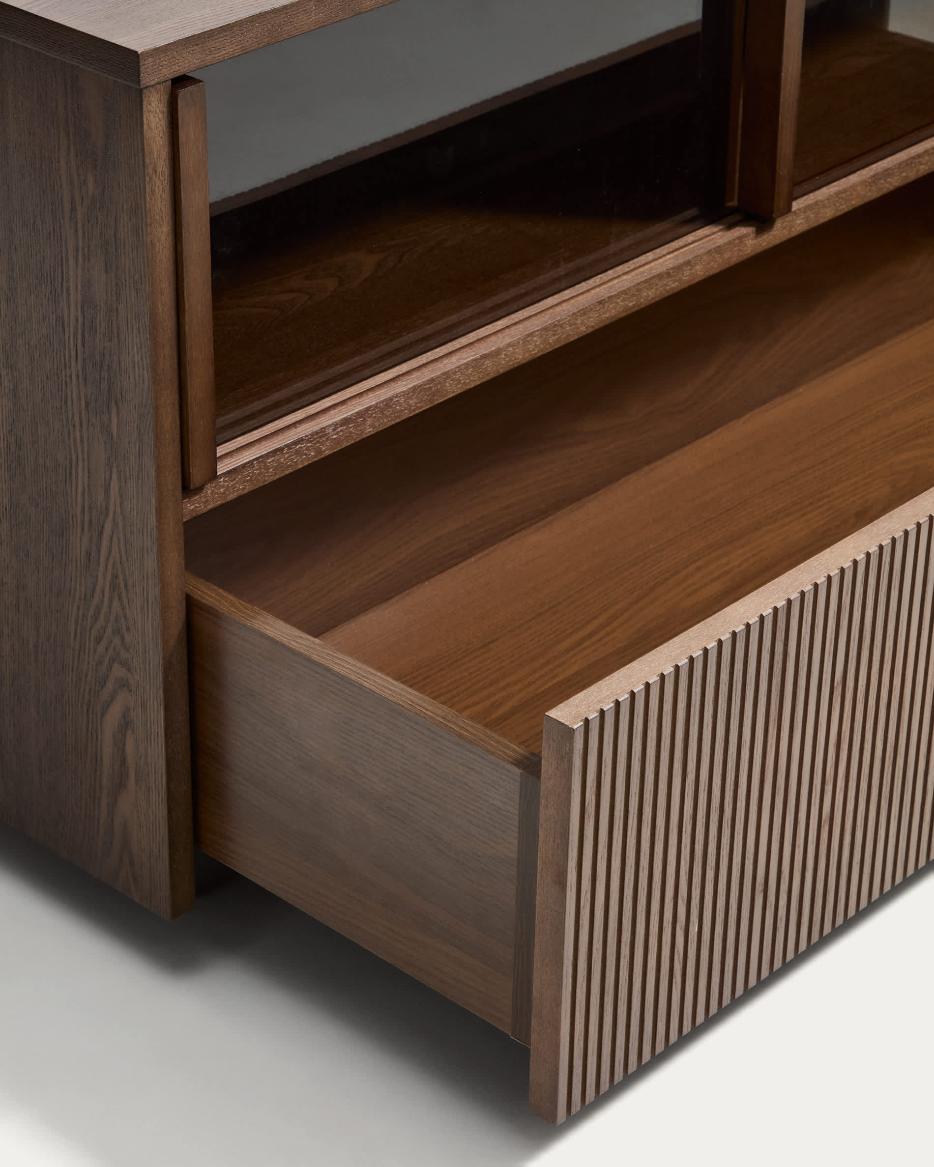 Helvine TV stand with 4 doors and 2 drawers in ash veneer with walnut finish and tempered glass, 200 x 54 cm, FSC 100%