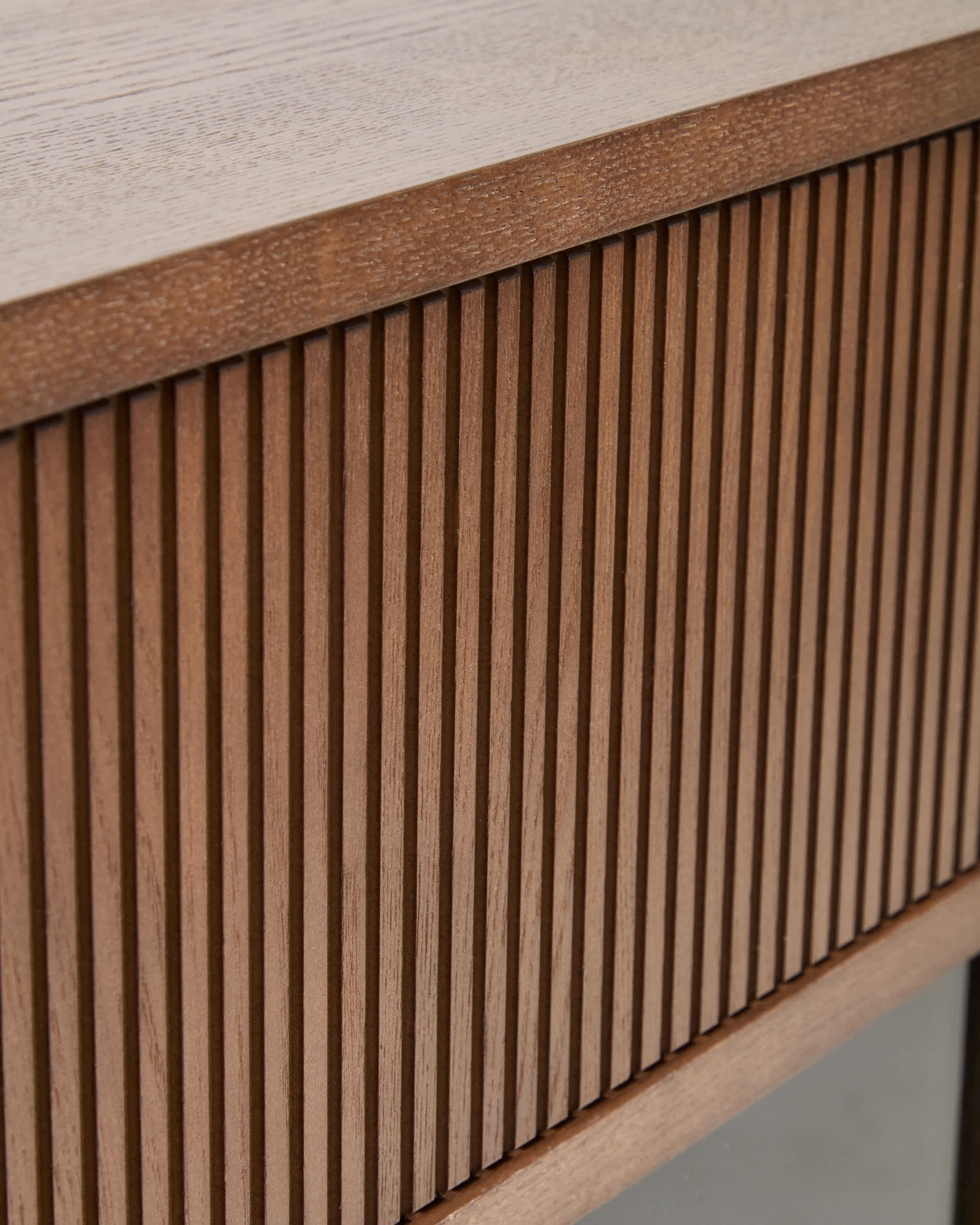 Helvine 4-door, 4-drawer sideboard in ash veneer with walnut finish and tempered glass 200 x 80cm FSC 100%