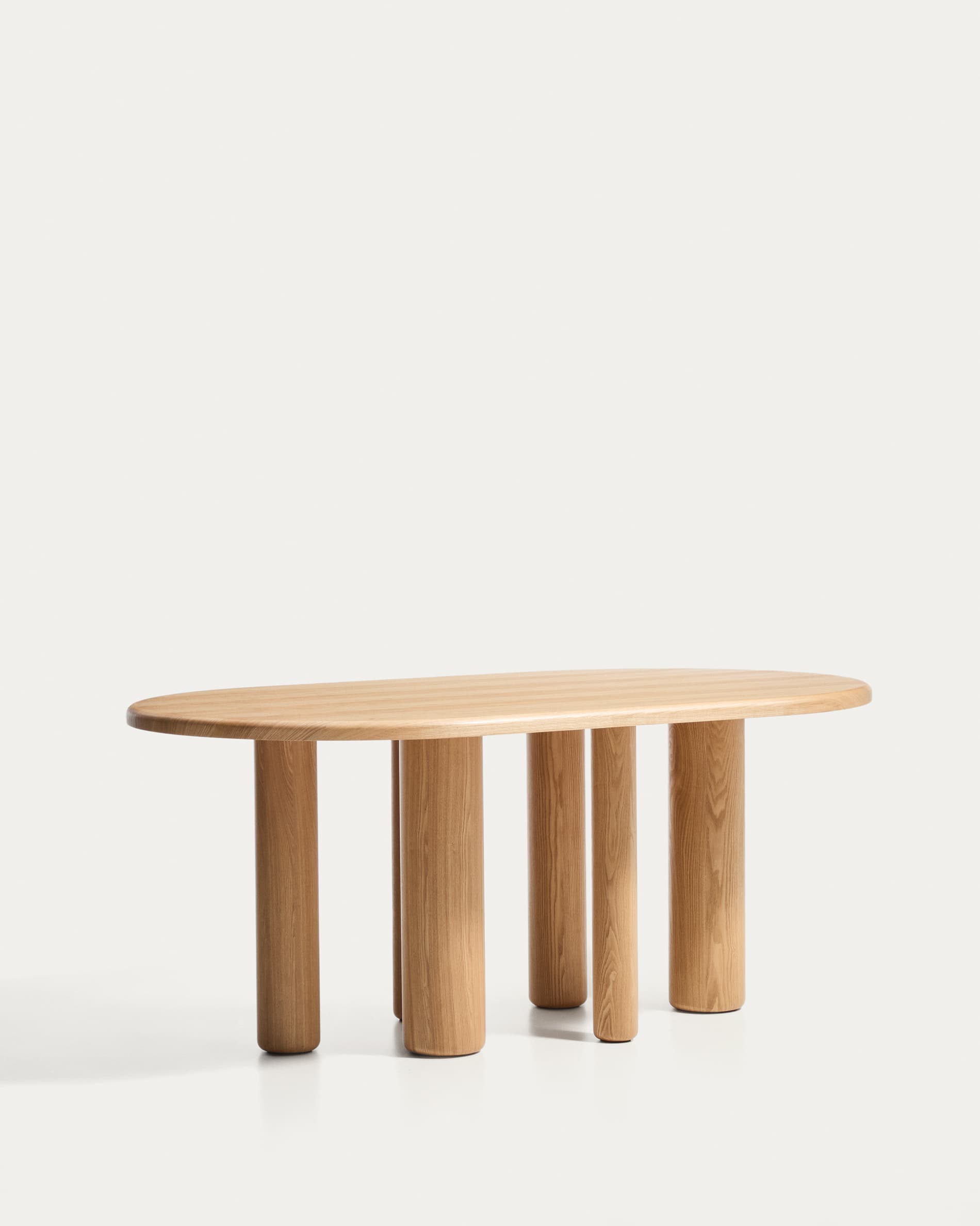 Mailen oval table in ash wood veneer with natural finish, Ø 180 x 105 cm