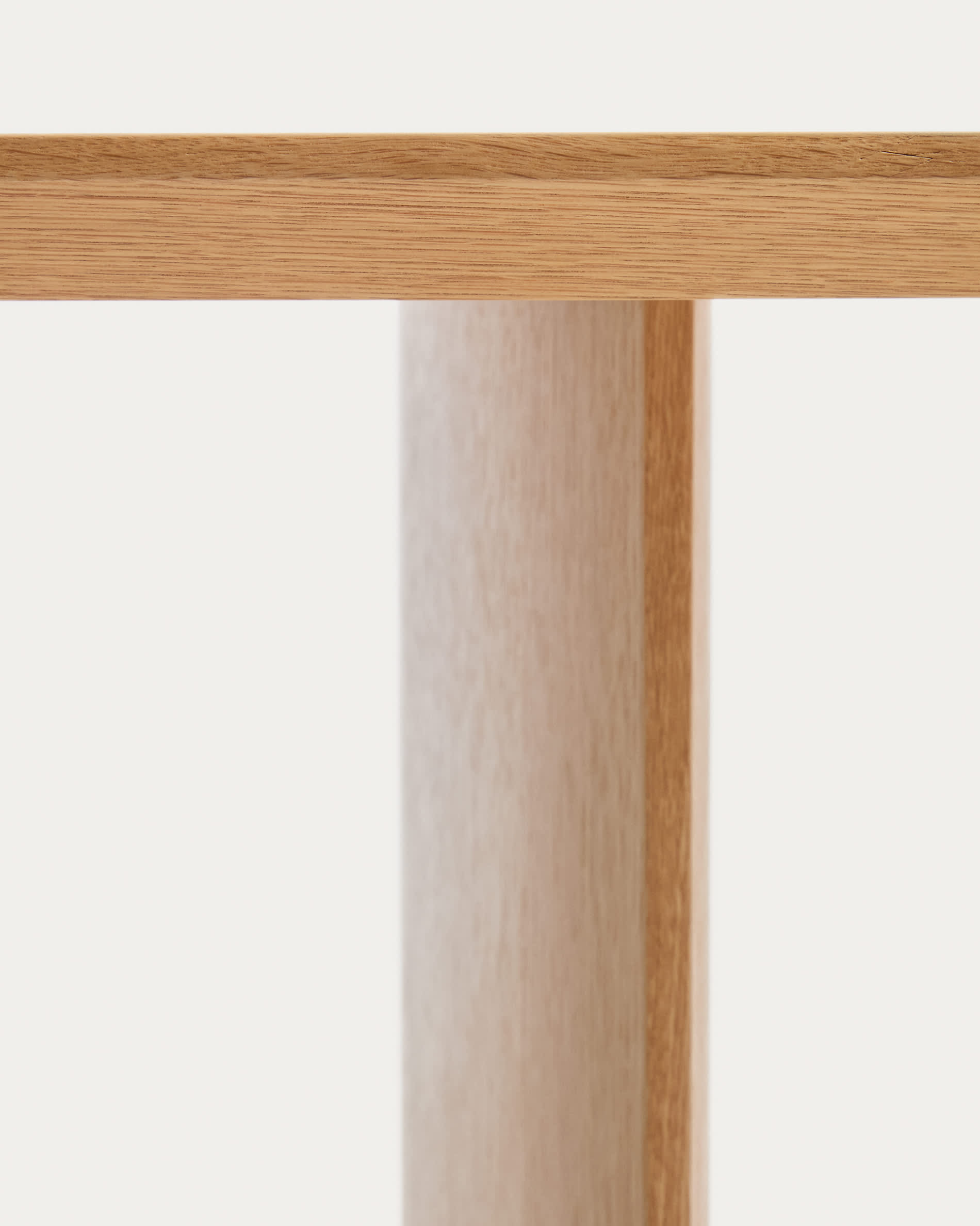 Litto table made from oak veneer, 160 x 90 cm