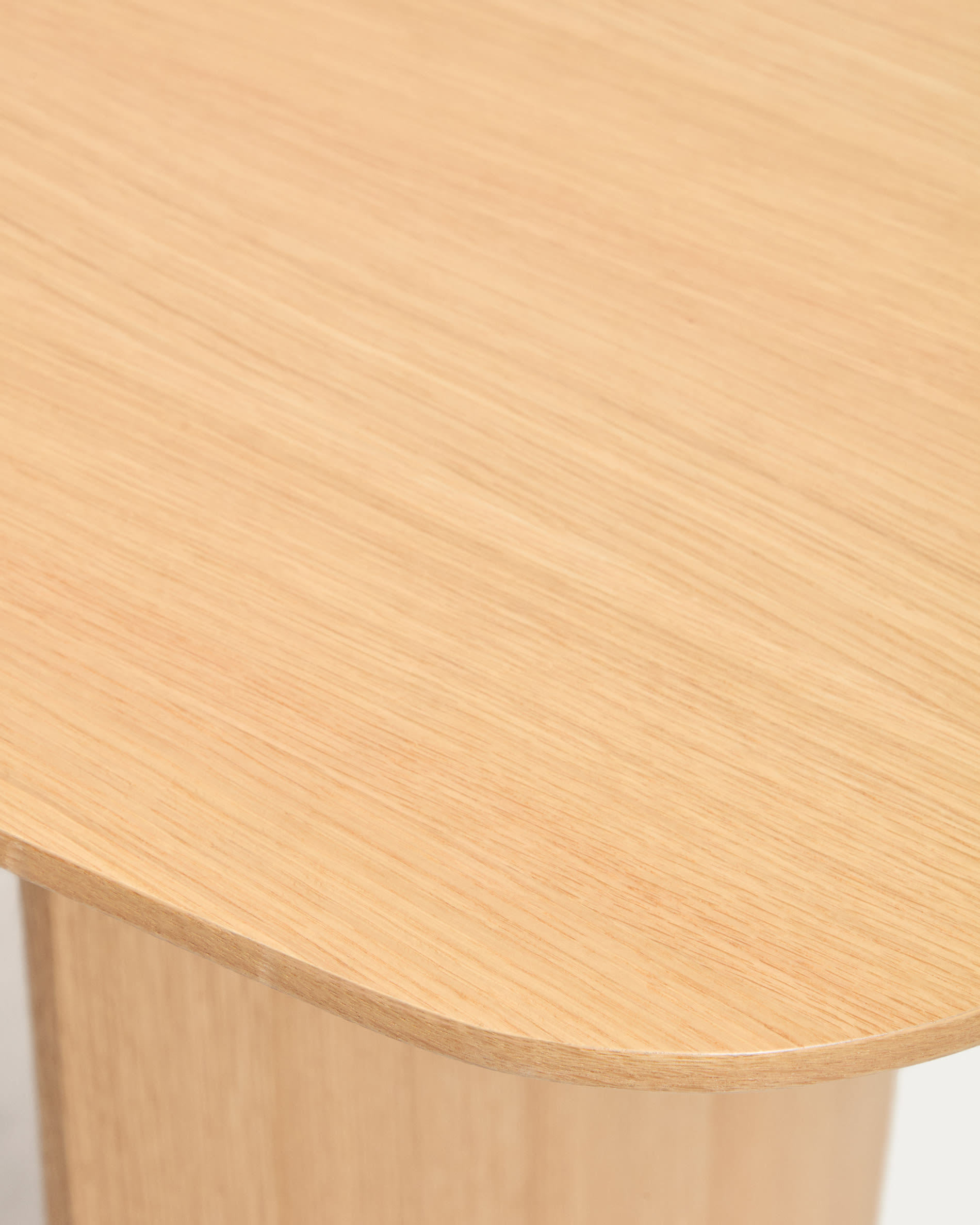Litto table made from oak veneer, 160 x 90 cm