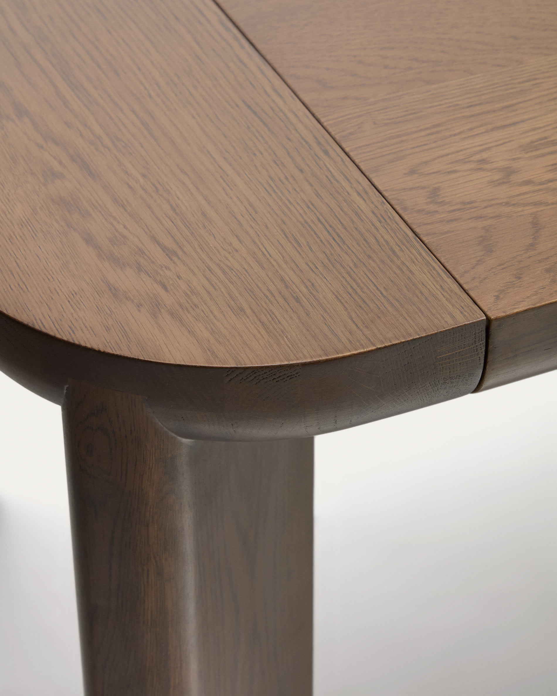Jondal extendable table in solid oak wood and oak veneer with walnut finish FSC 100% 200 (286) x 100cm