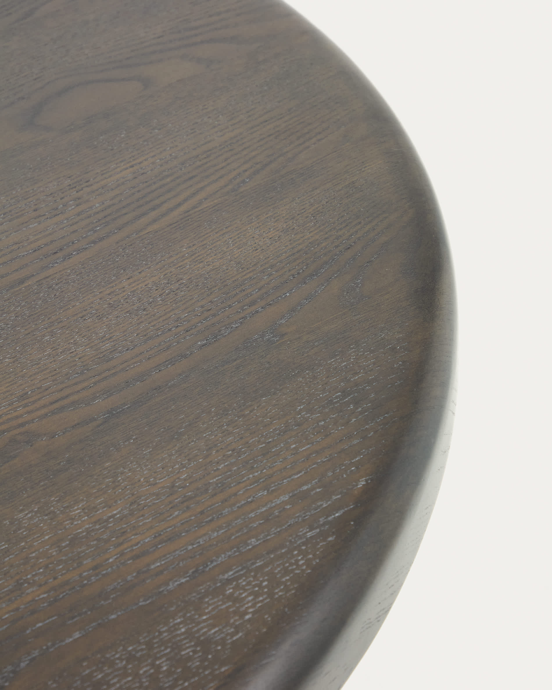 Mailen oval table in ash wood veneer with dark finish, Ø 180 x 105 cm