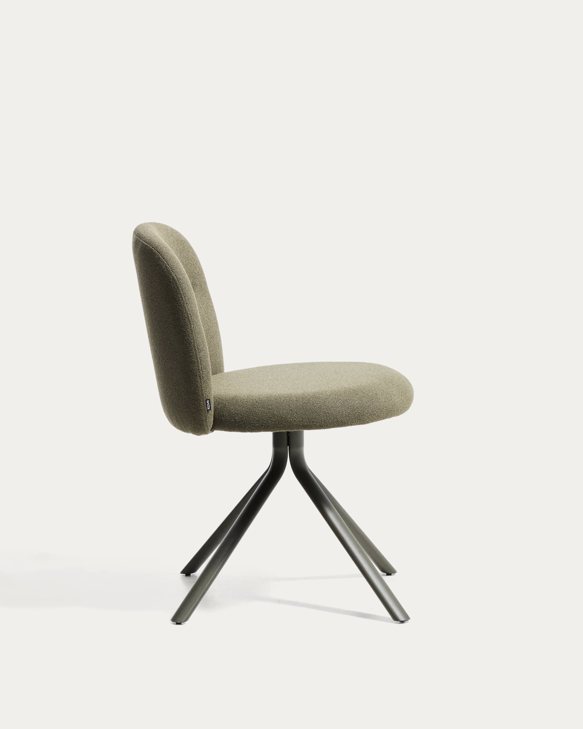 Arino green chenille swivel chair with green metal legs FSC 100%