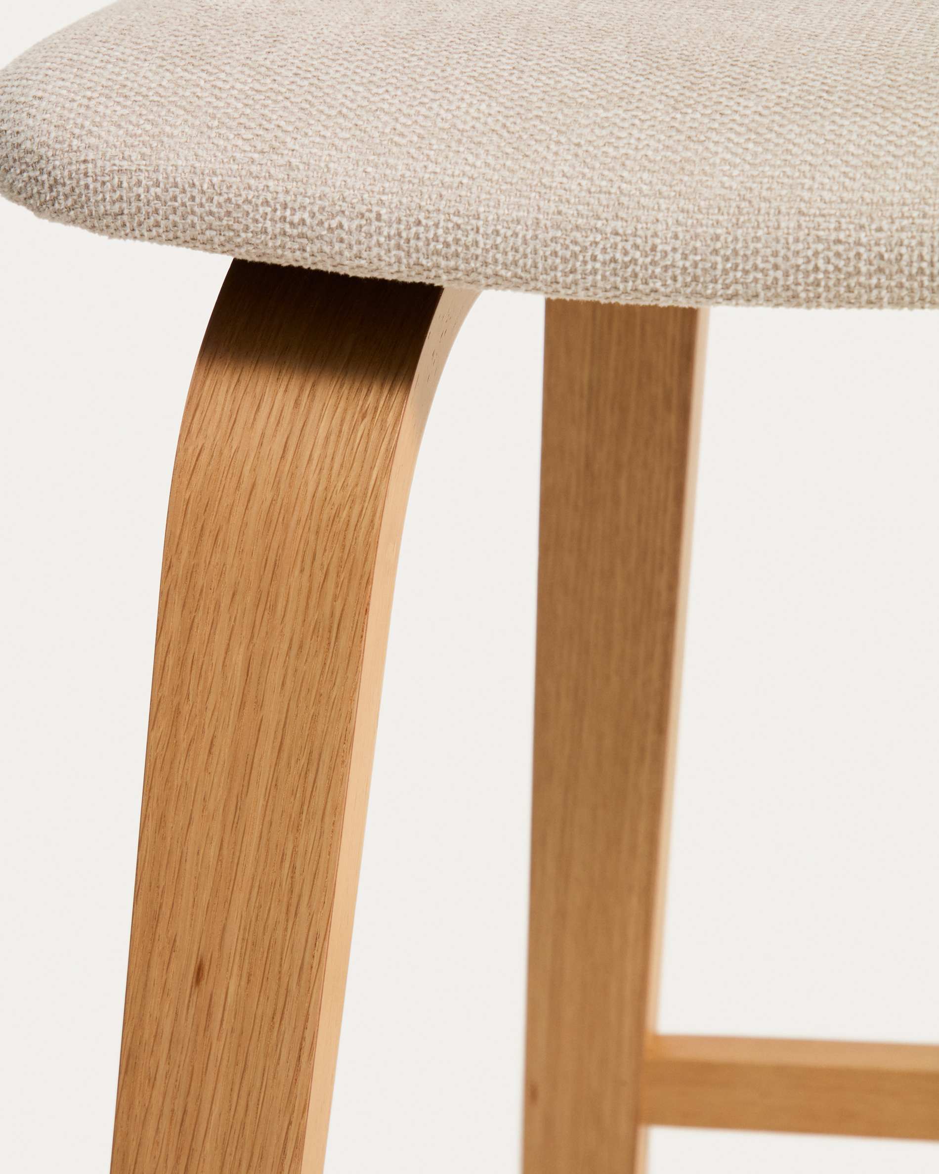 Gena stool in oak veneer and beige chenille 65cm