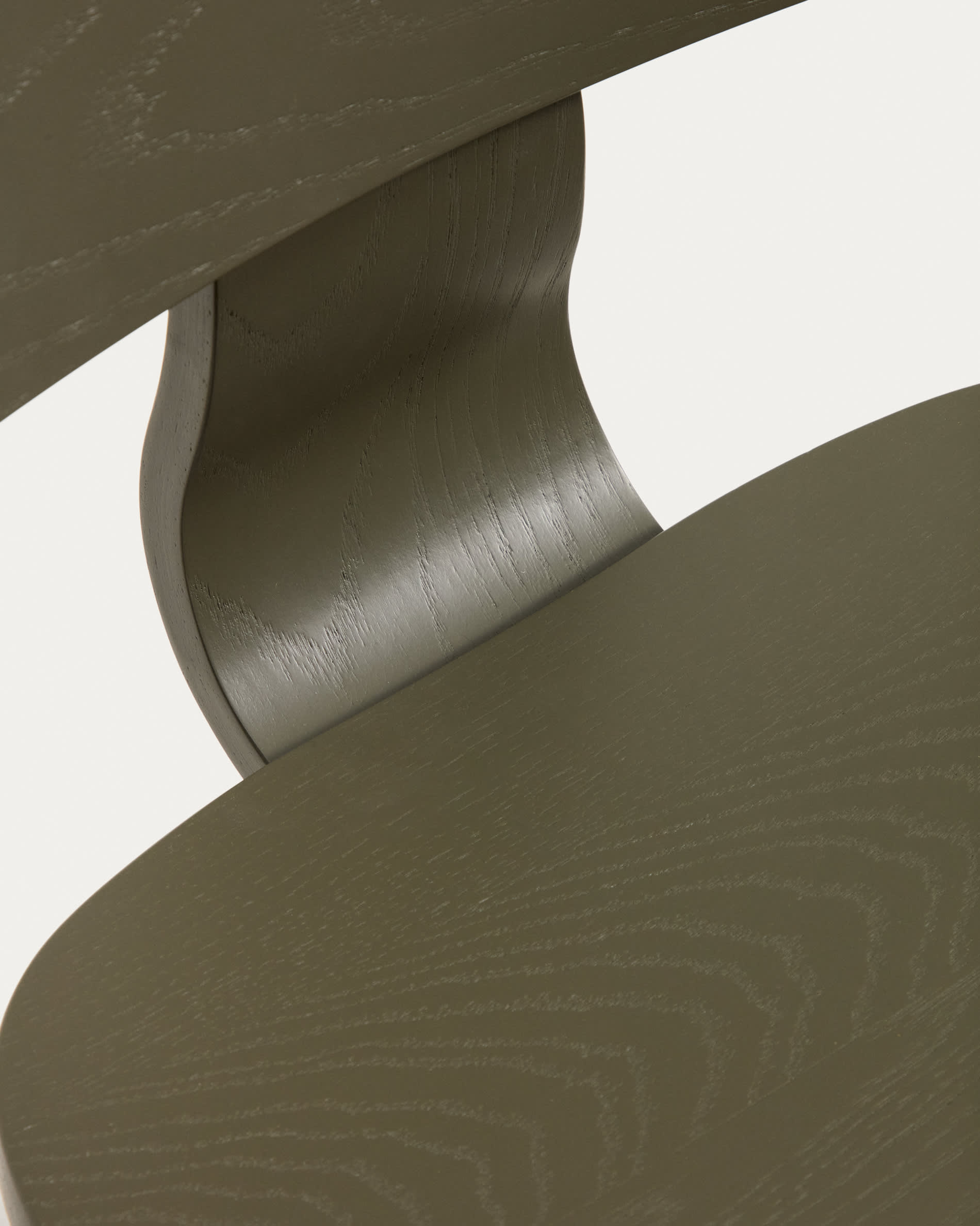 Gena chair in oak veneer with green finish