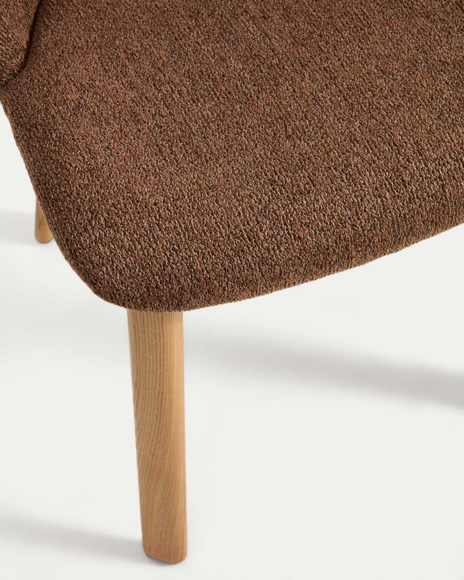 Meila chair in terracotta chenille with legs in solid ash wood with natural finish