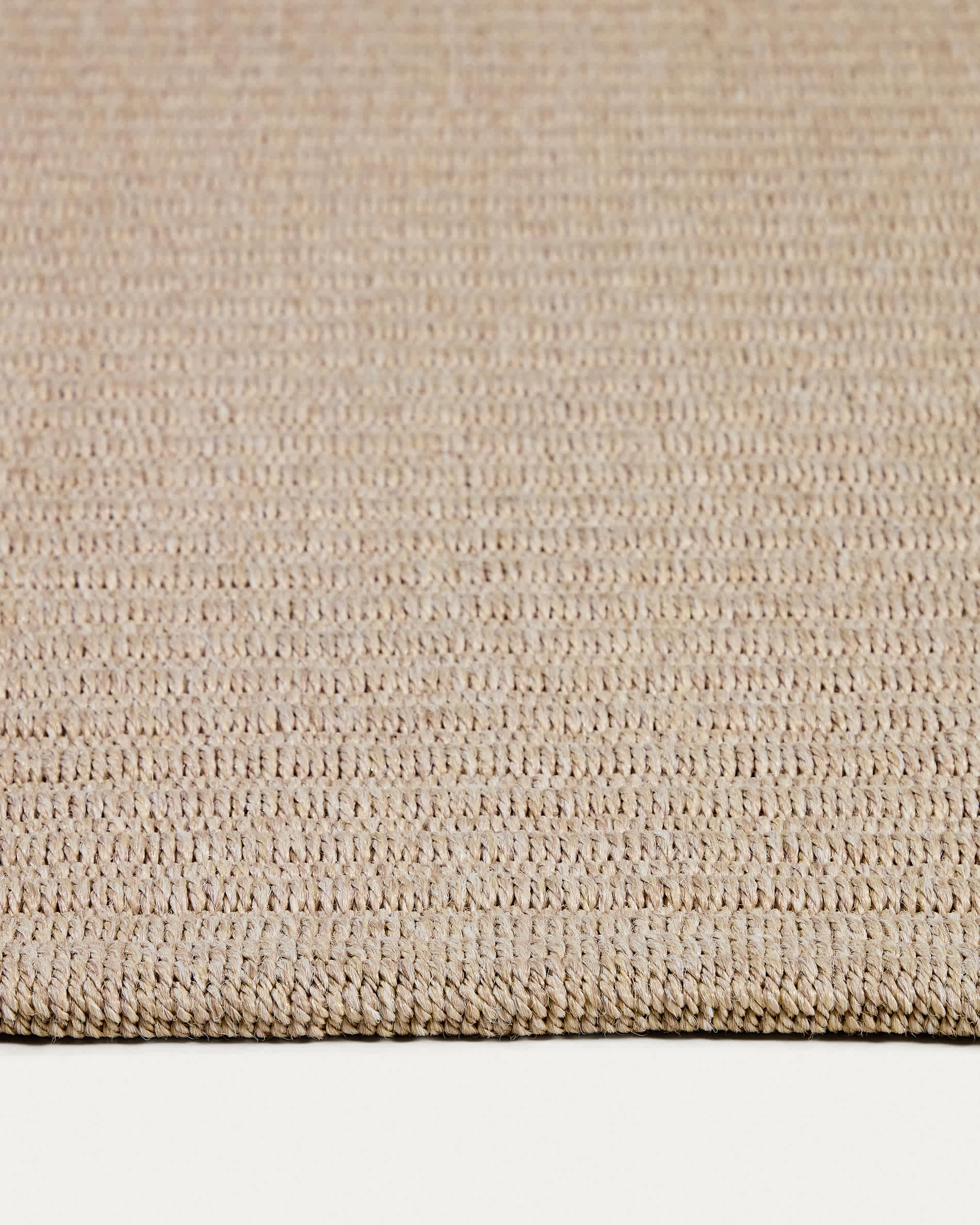 Ardelia ecru synthetic fibre rug 160 x 230cm