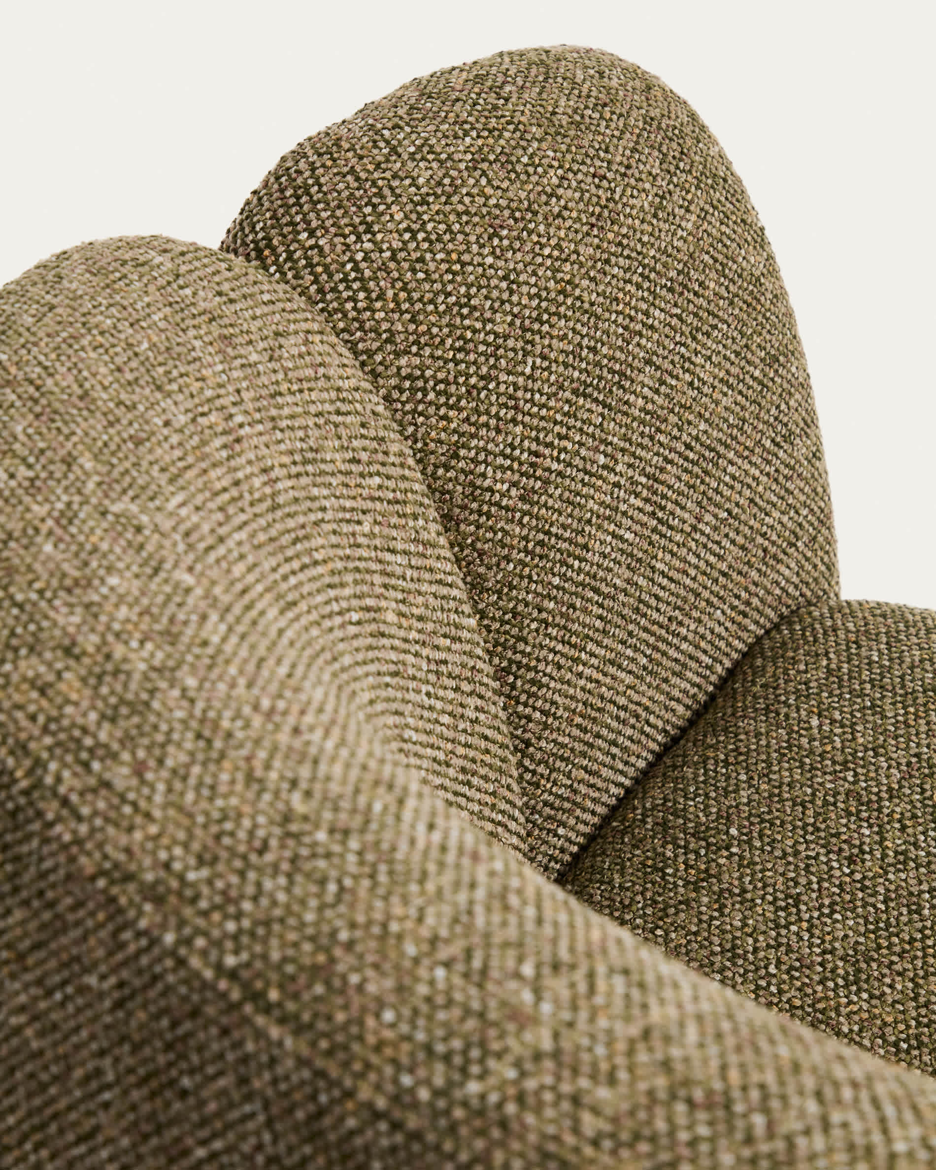 Corvena armchair in olive green chenille FSC Mix Credit 85 cm