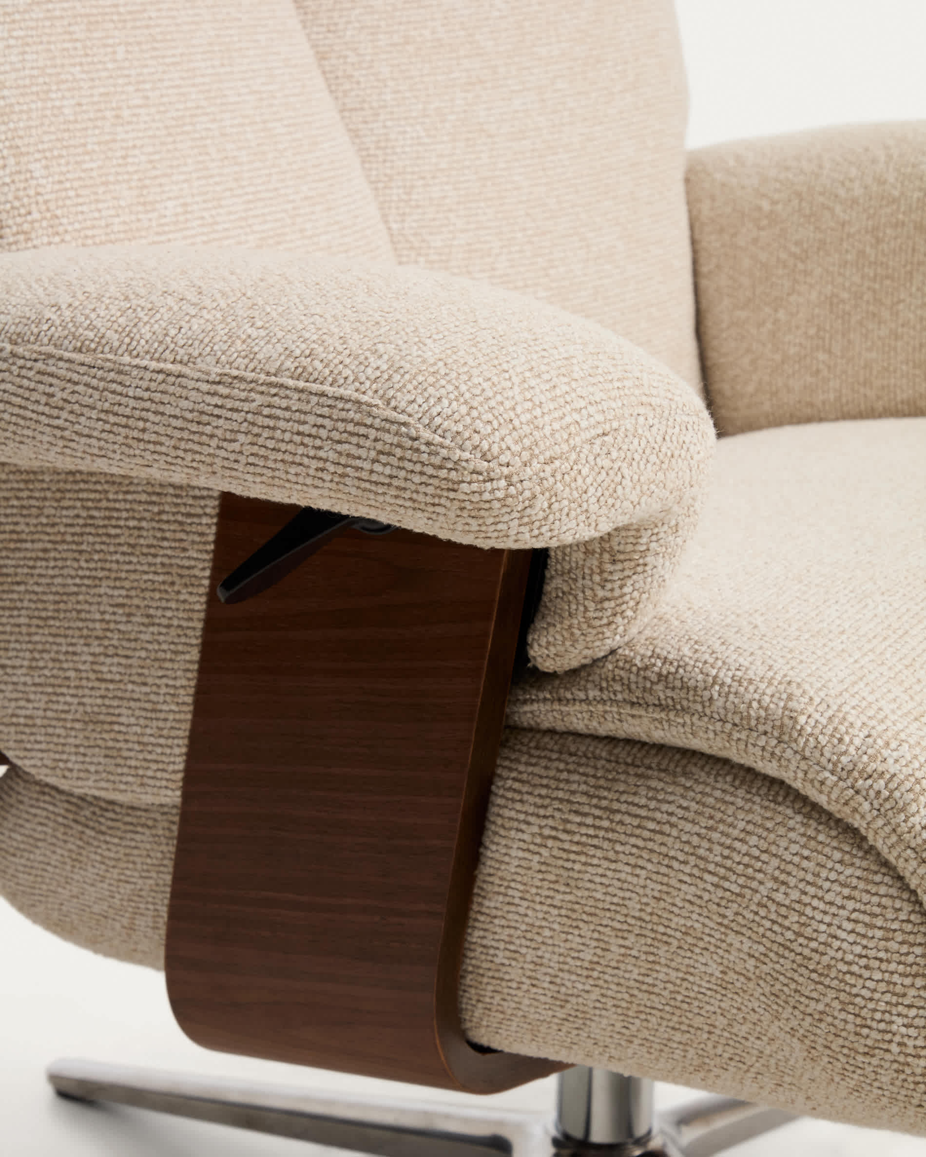 Toriel beige micro bouclé reclining swivel armchair with footrest and aluminium legs FSC Mix Credit