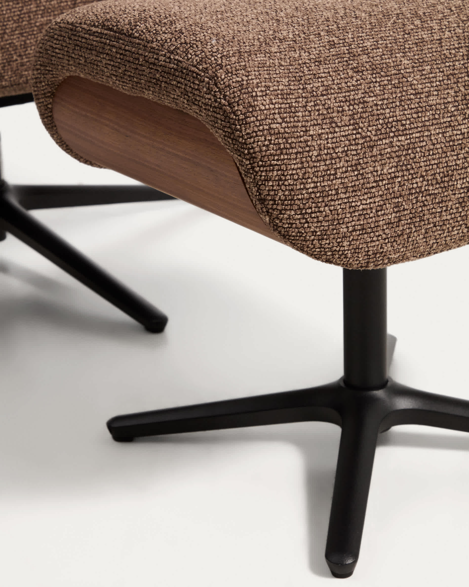 Toriel chocolate brown micro bouclé reclining swivel armchair with footrest and black-finish aluminium legs FSC Mix Credit