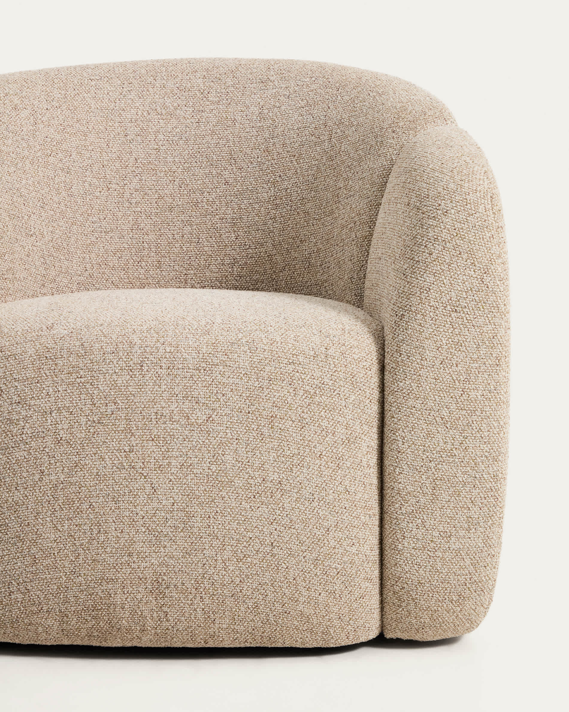 Corvena armchair in beige chenille FSC Mix Credit 85 cm