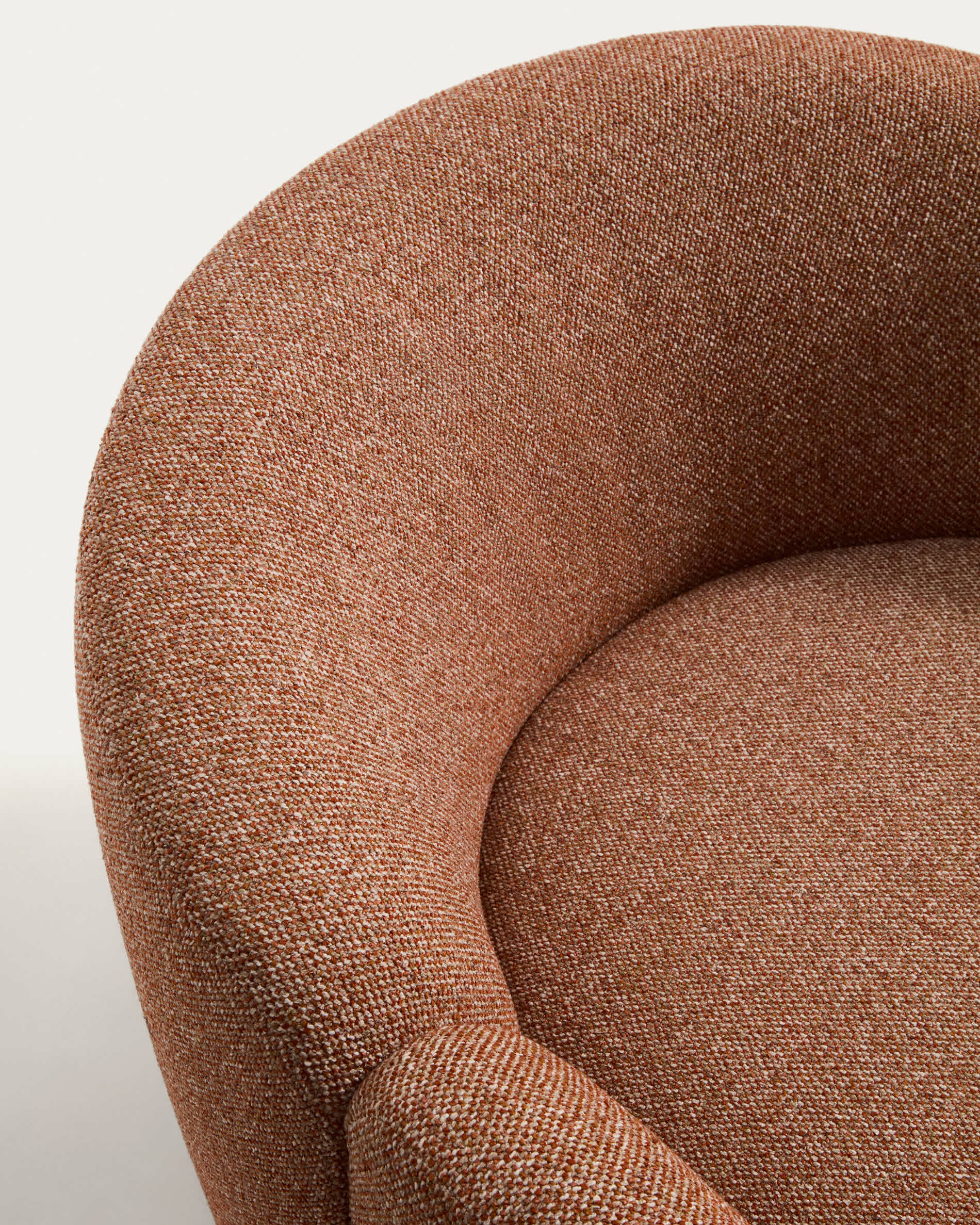 Corvena armchair in terracotta chenille FSC Mix Credit 98 cm