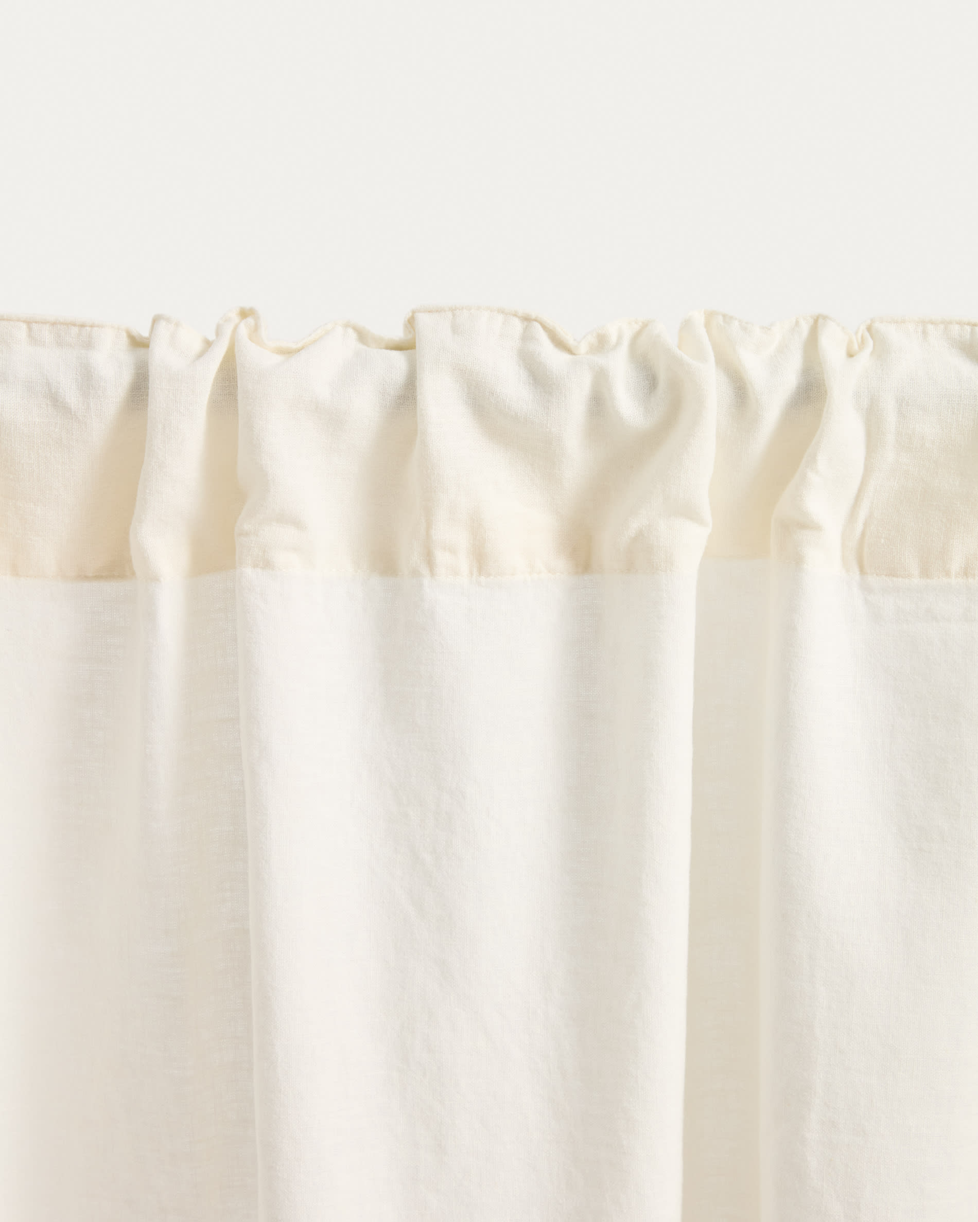 Nolira ecru linen blend curtain 140 x 270 cm