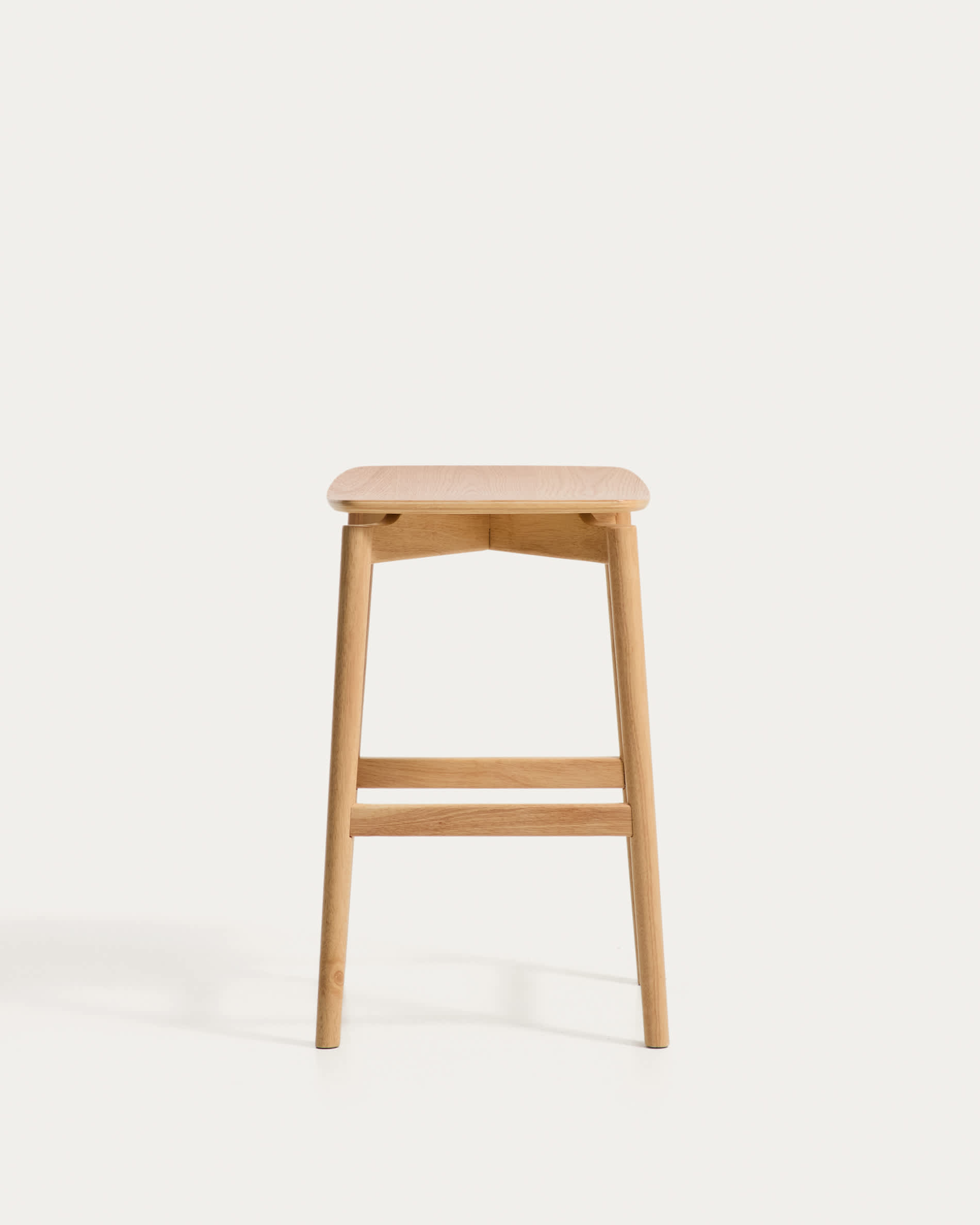 Evera stool in oak veneer with natural finish 65cm