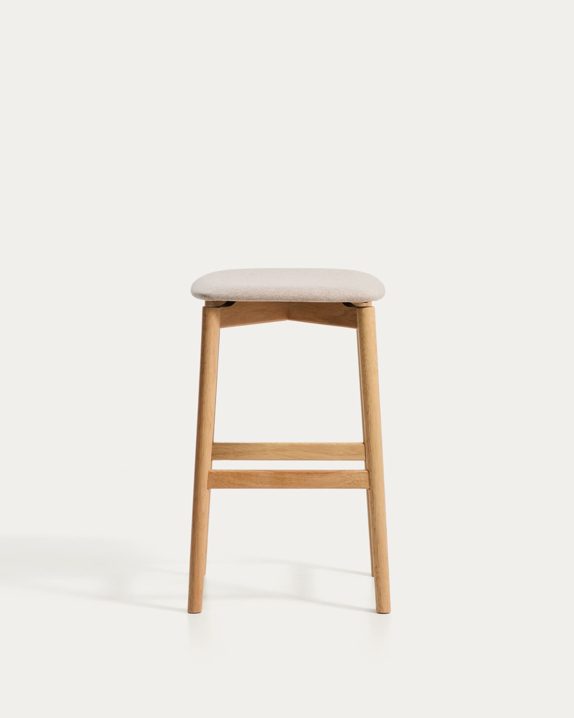 Evera stool in oak veneer with natural finish and beige chenille 65cm