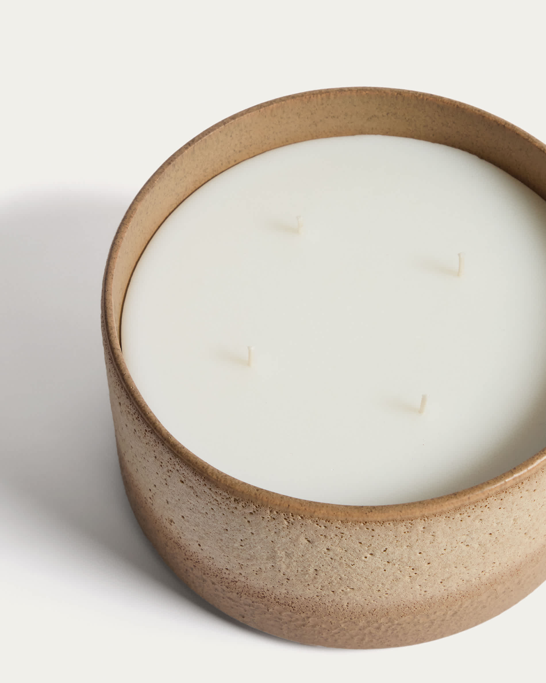 Orial brown ceramic candle Ø18,5 cm