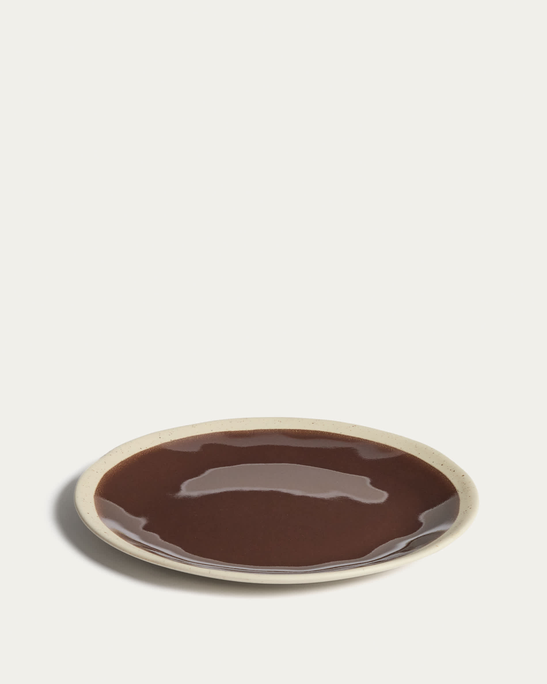 Nale beige ceramic plate with brown bottom