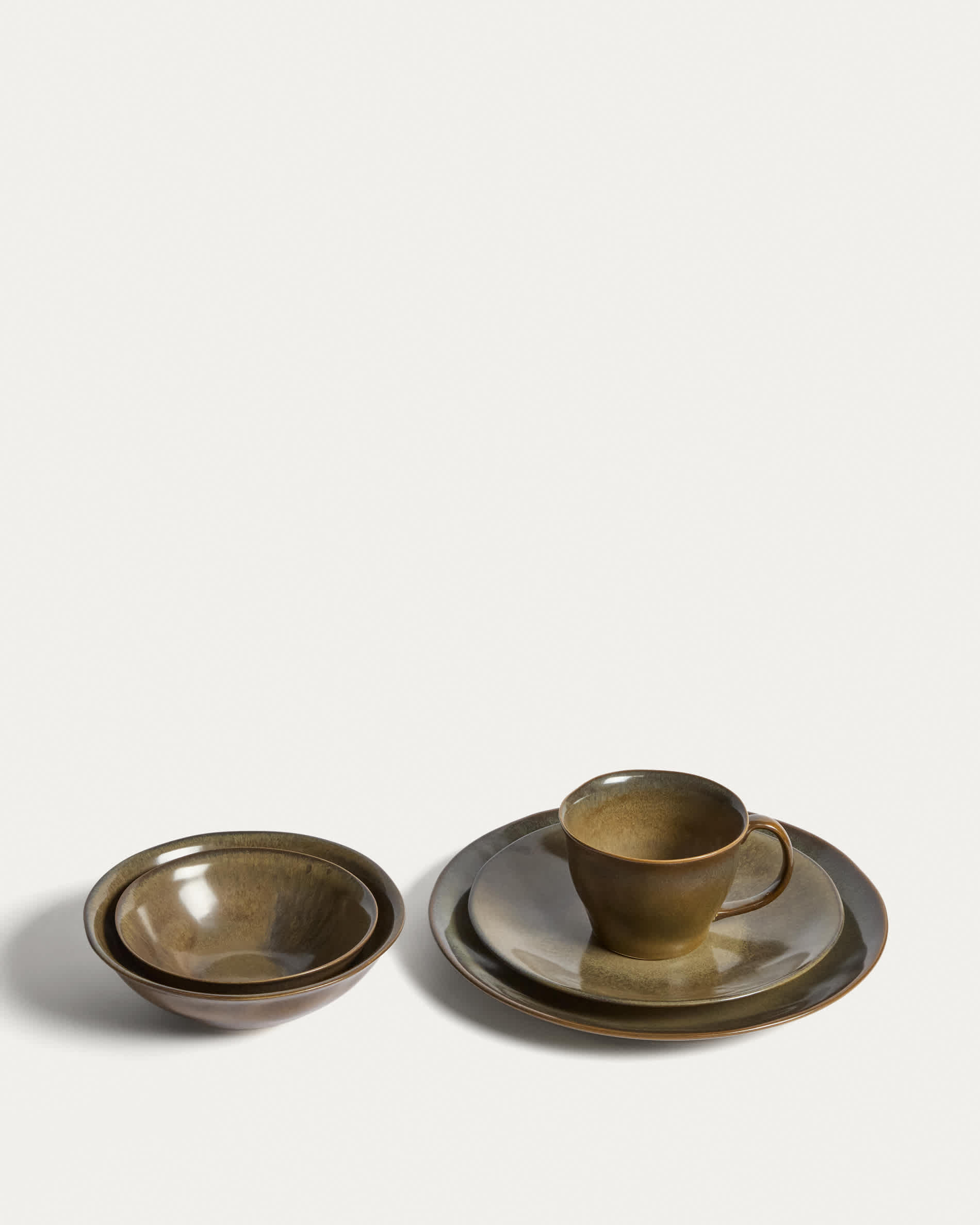 Aderno moss green ceramic bowl