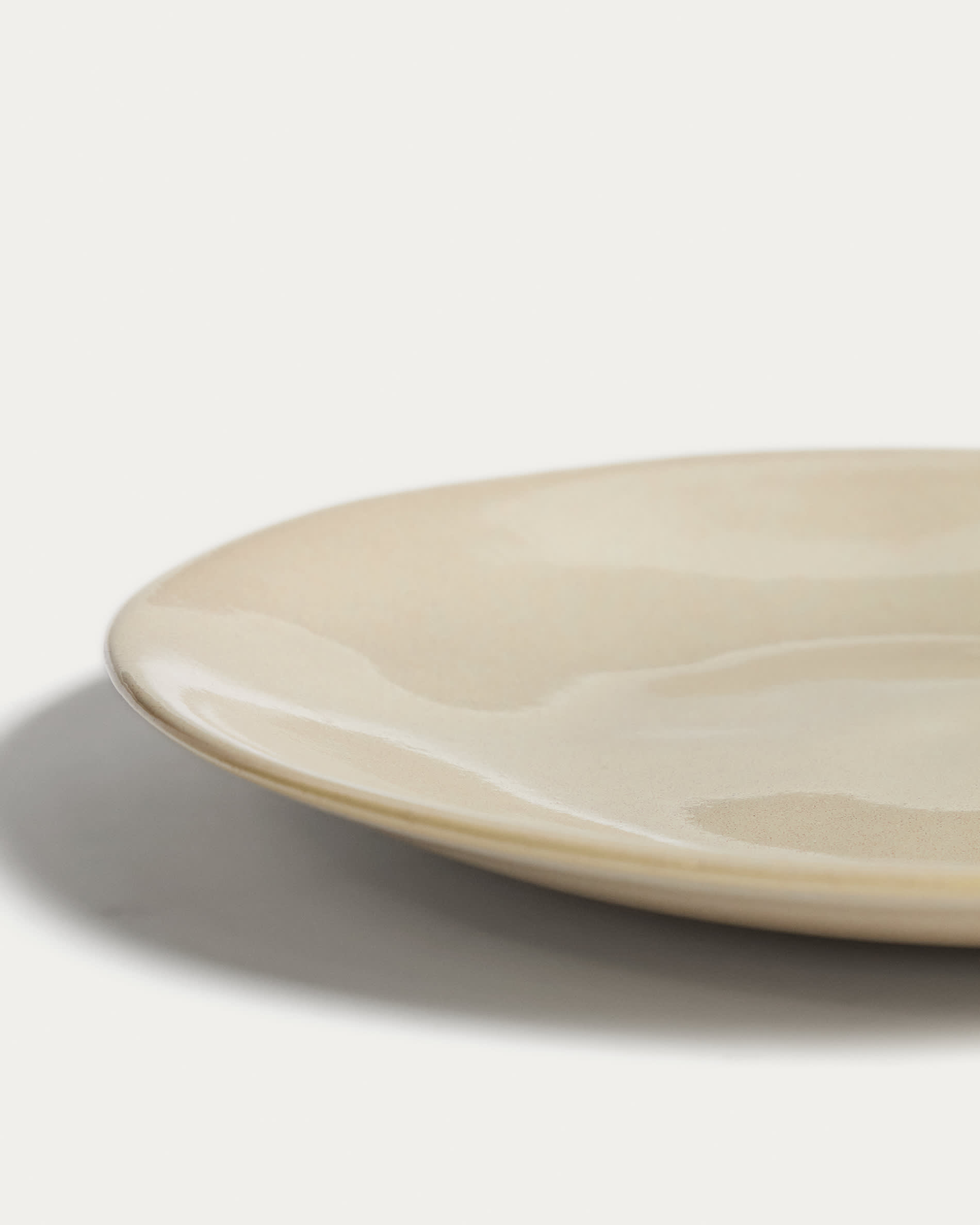 Aderno ivory ceramic dessert plate