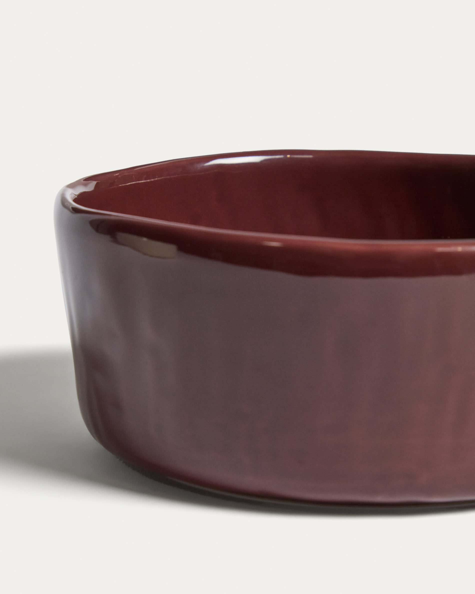 Daner burgundy ceramic bowl
