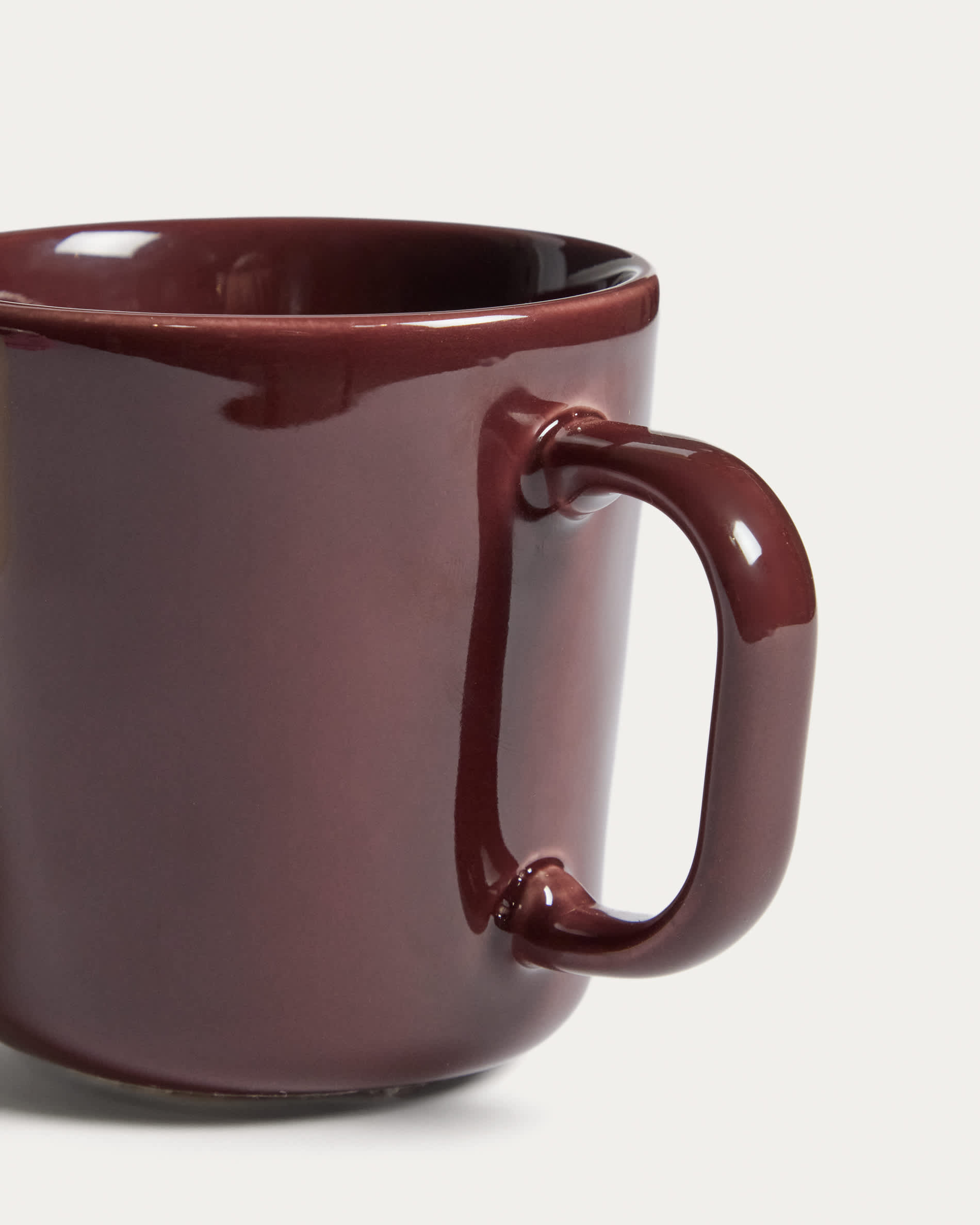 Daner burgundy ceramic mug