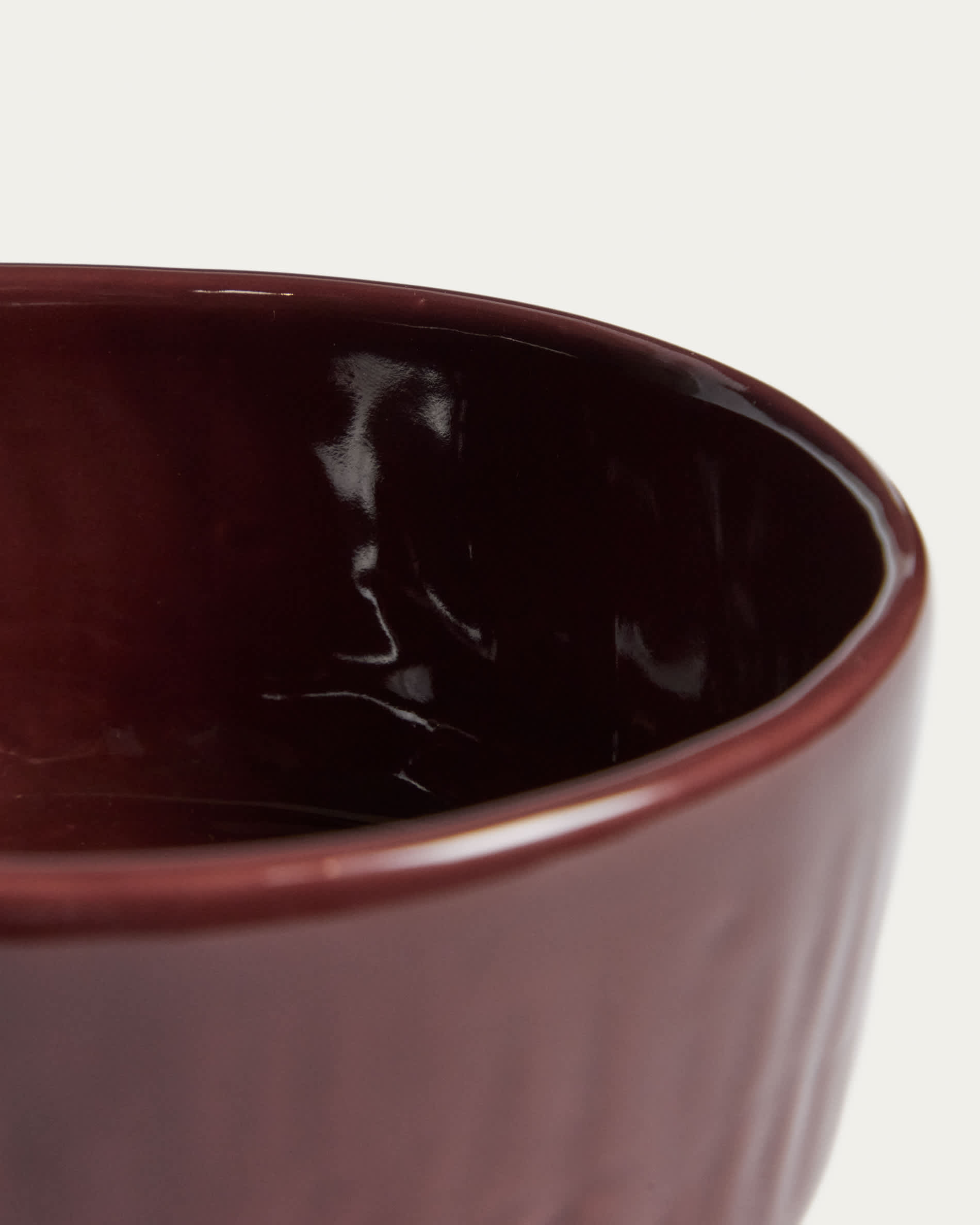 Daner burgundy ceramic bowl