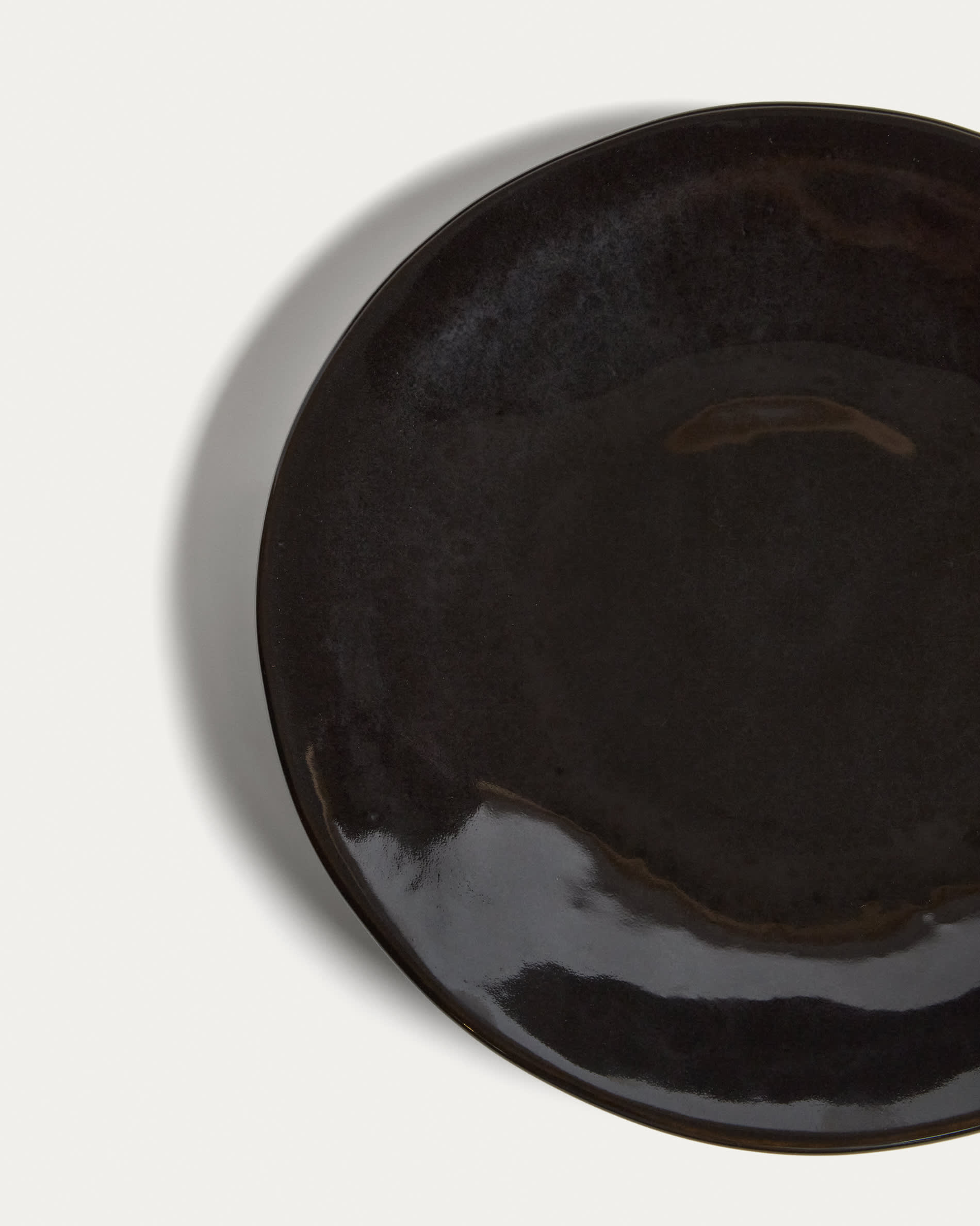 Aderno dark brown ceramic dessert plate