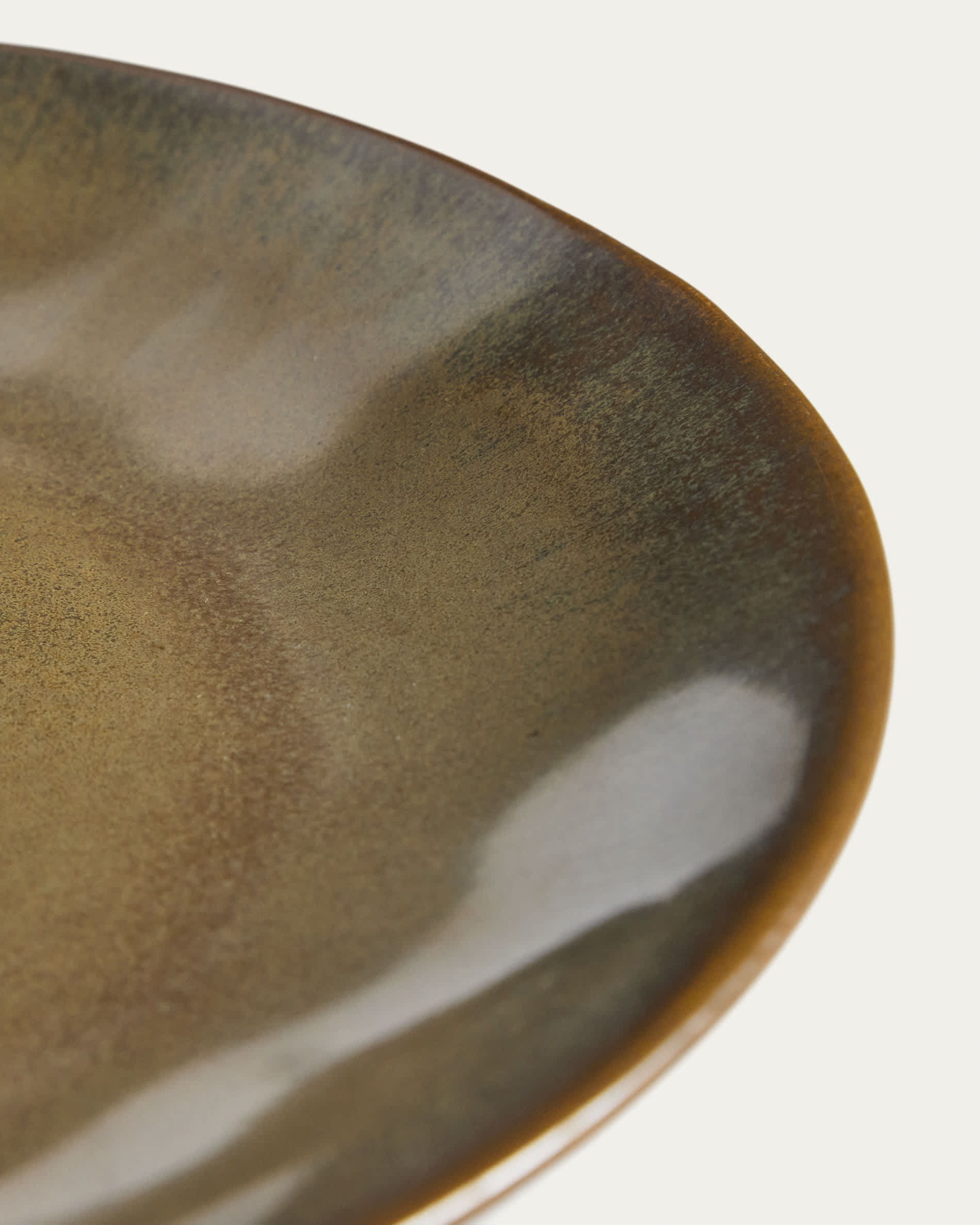 Aderno moss green ceramic plate