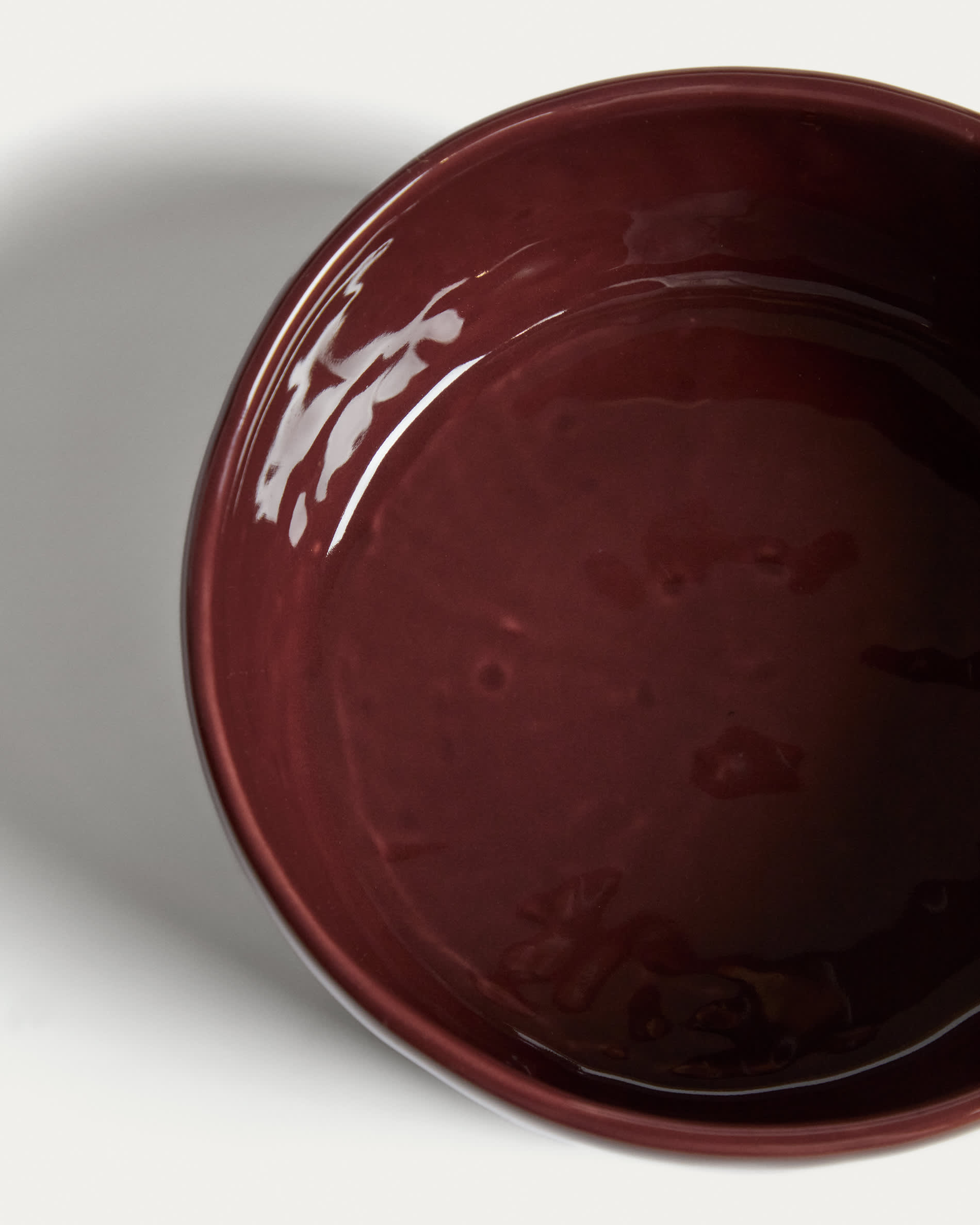 Daner burgundy ceramic bowl