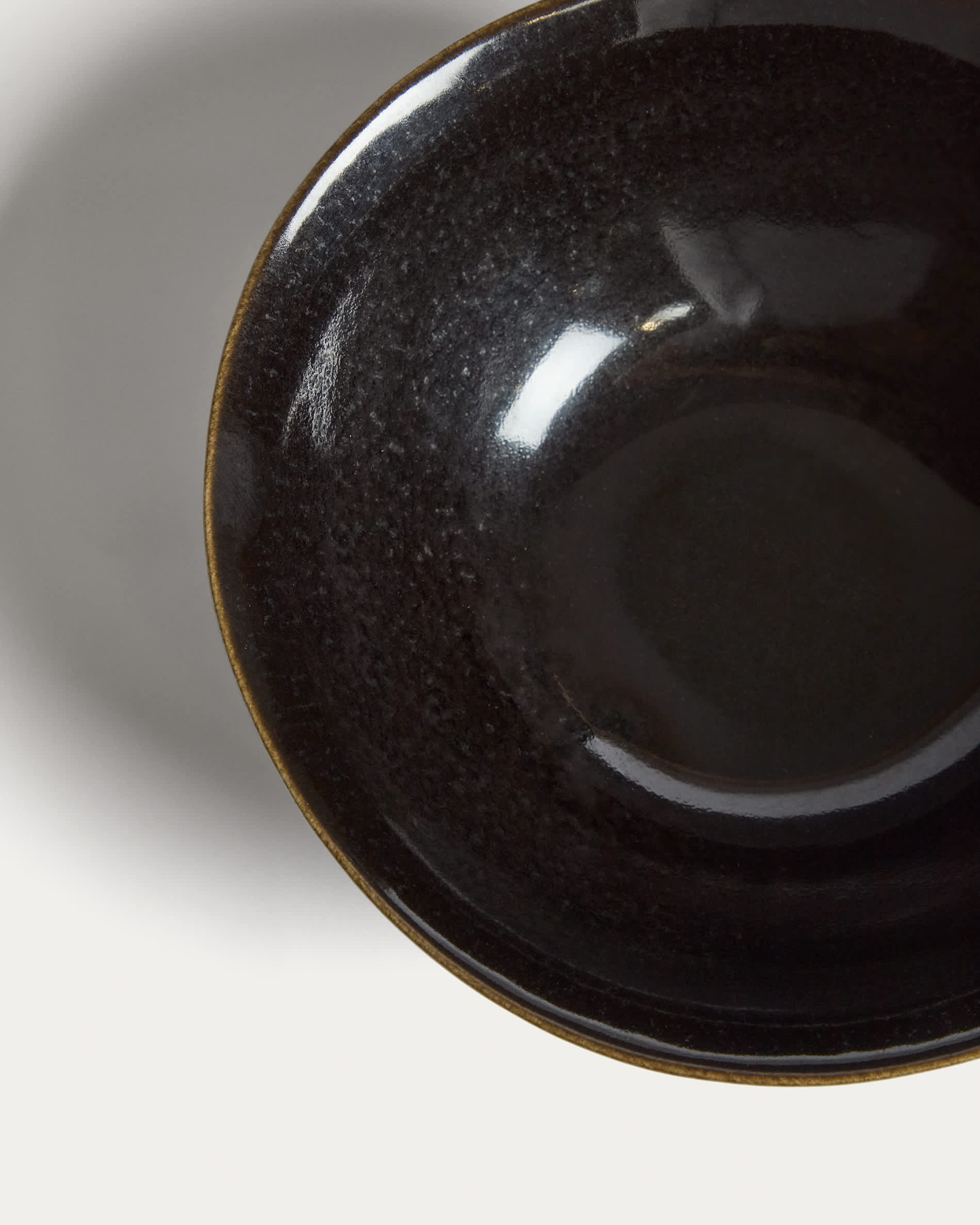 Aderno dark brown ceramic bowl