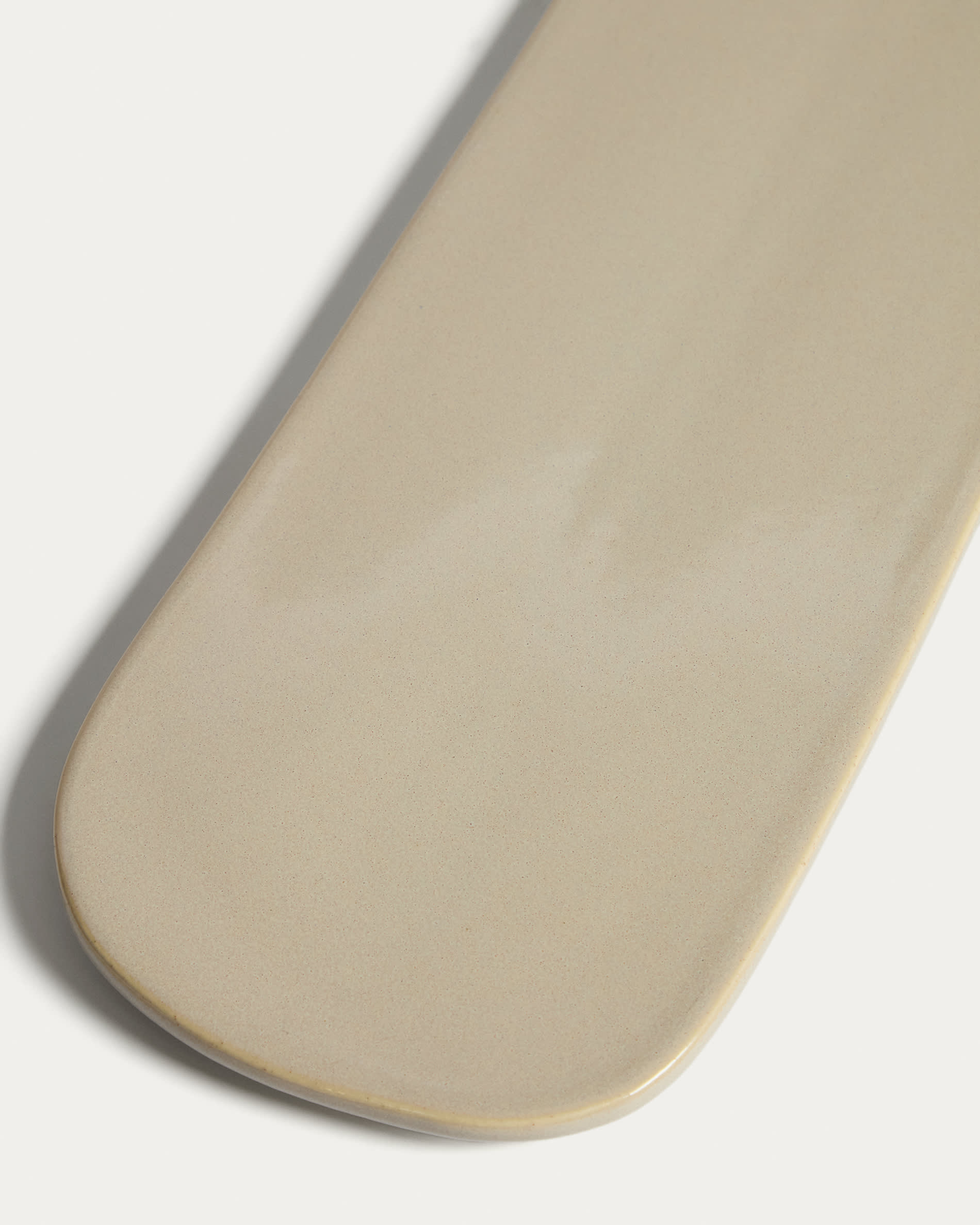 Aderno ivory ceramic serving board 43 x 12.3 cm