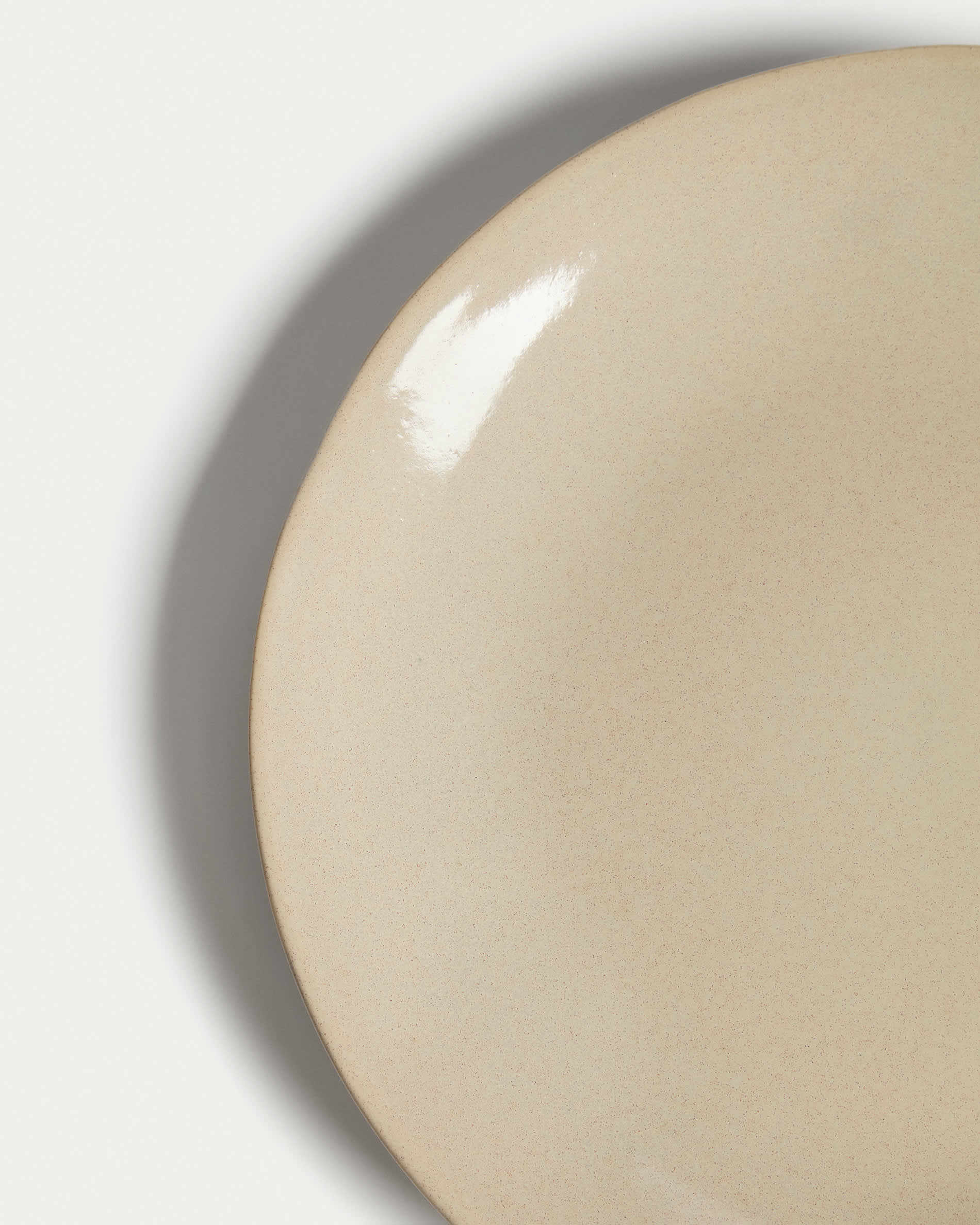 Aderno ivory ceramic plate