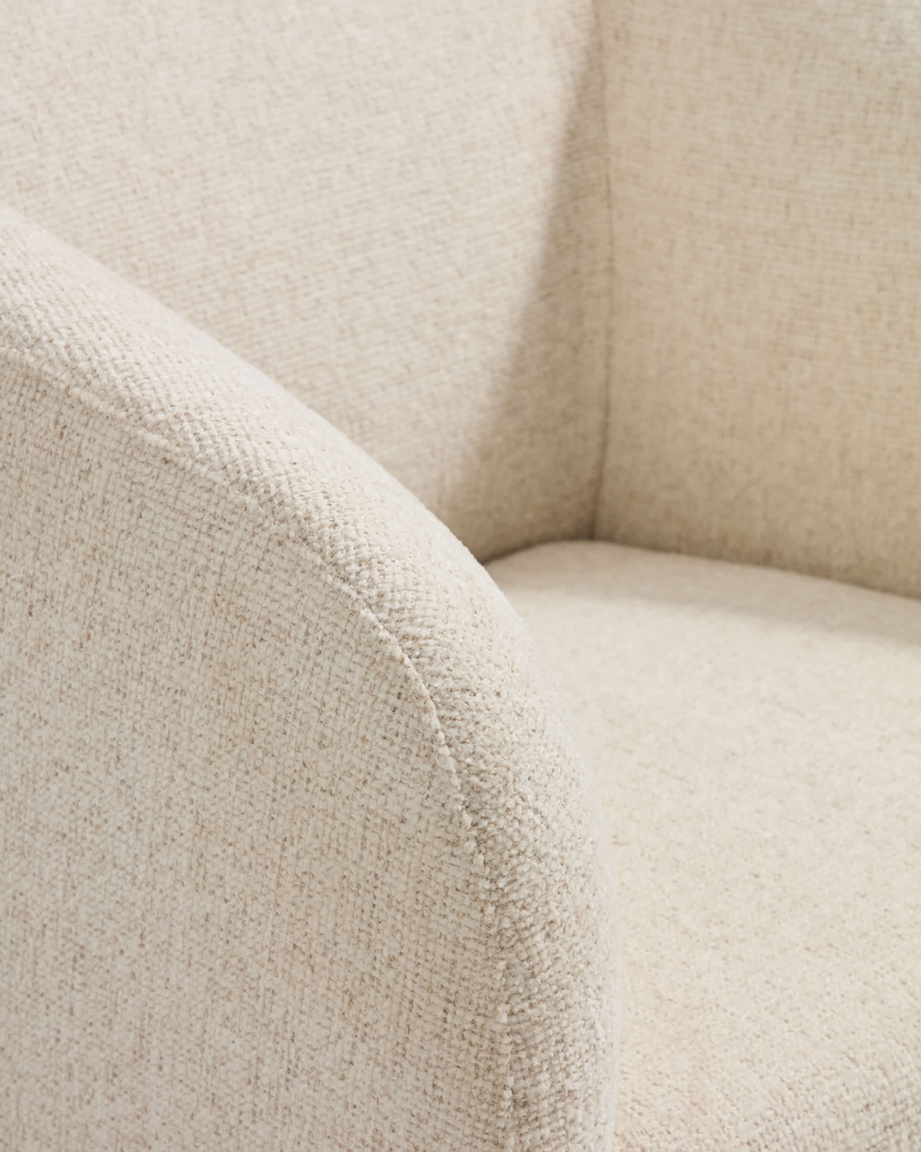Milare armchair in beige chenille 73 cm FSC 100%